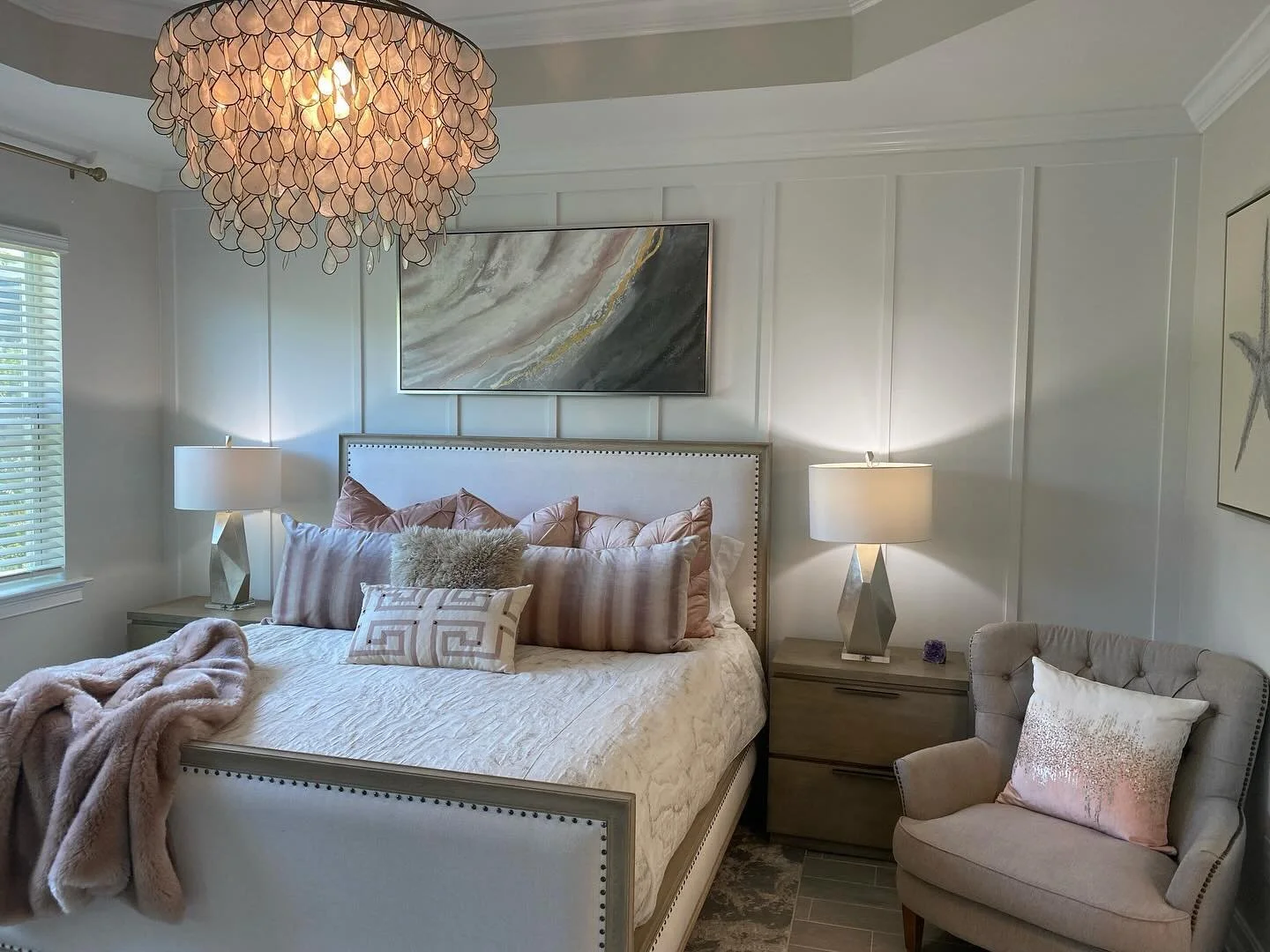 Transforming spaces one detail at a time ✨Our latest trim work project adds a touch of elegance and charm to these two bedrooms. Swipe to see how small changes can make a big impact! 🔨🪚💫

#HomeRenovation
#InteriorDesign
#Trimwork
#WallDecor
#Bedro