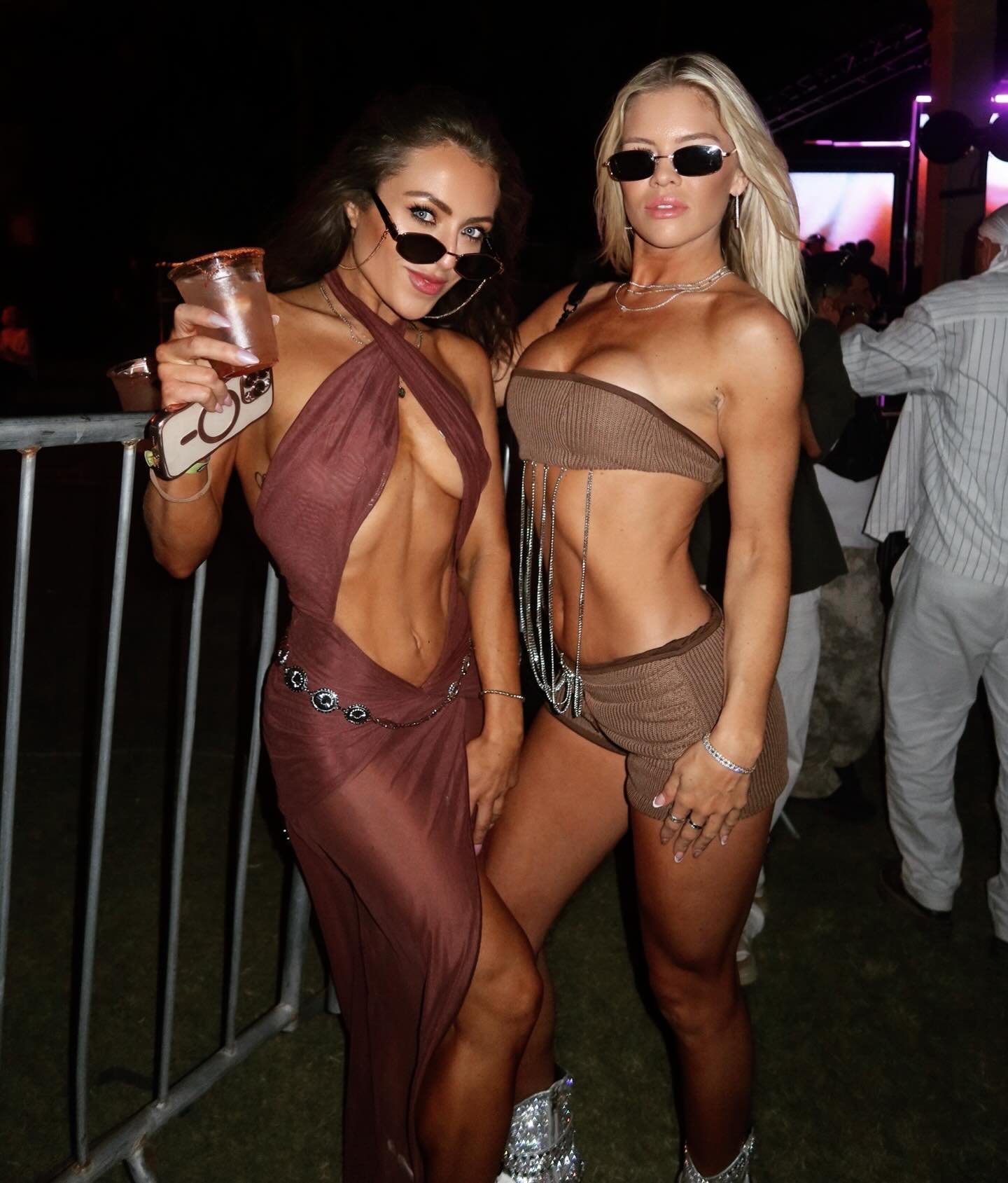 Day 1 Coachella with my partner in crime 🤩🥰 we did well for having no tickets 😂🥳🥳 #lettherebemusic #coachella2026