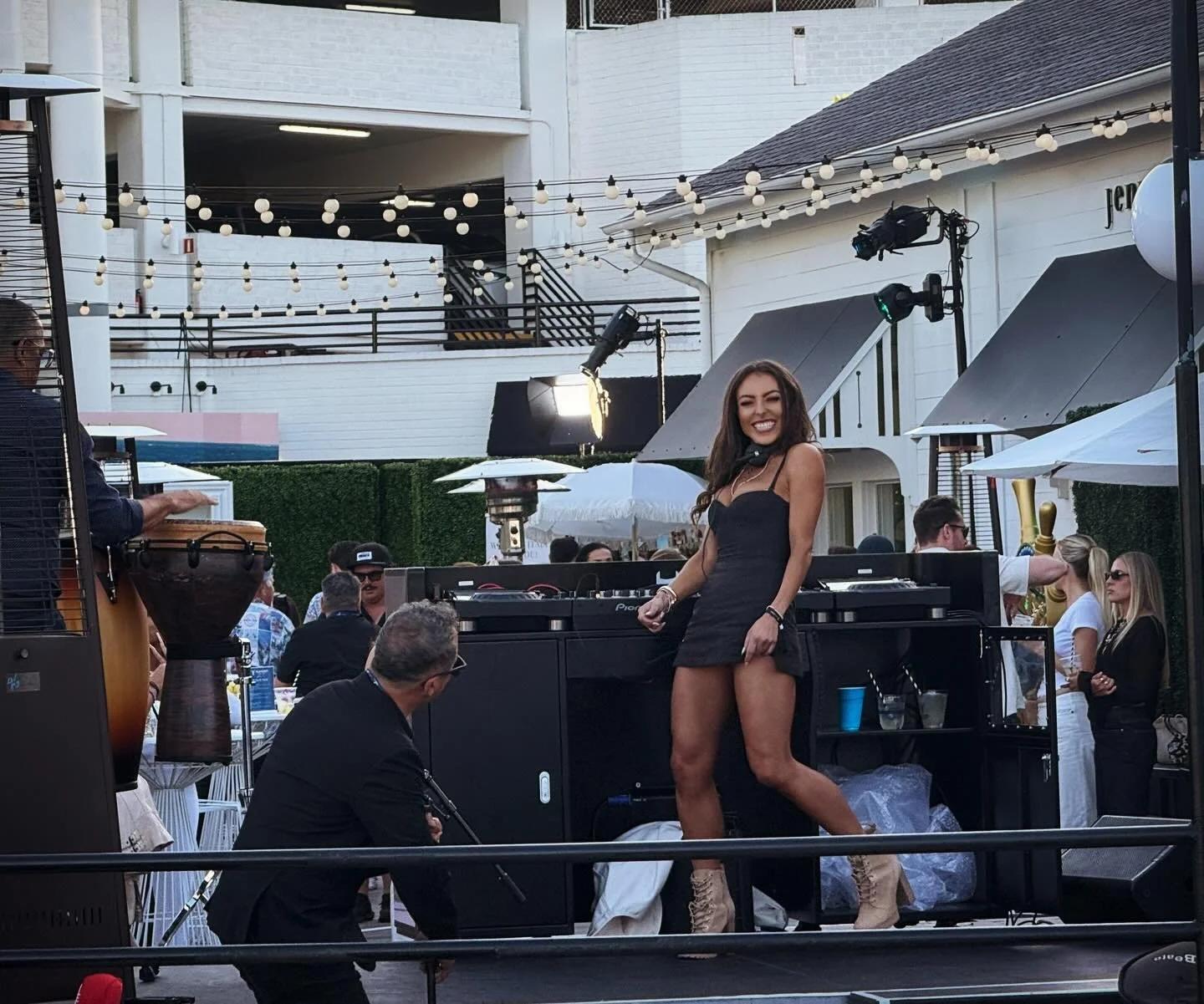 Nonchalant 

#lettherebemusic #newportboatshow @officialnbibs