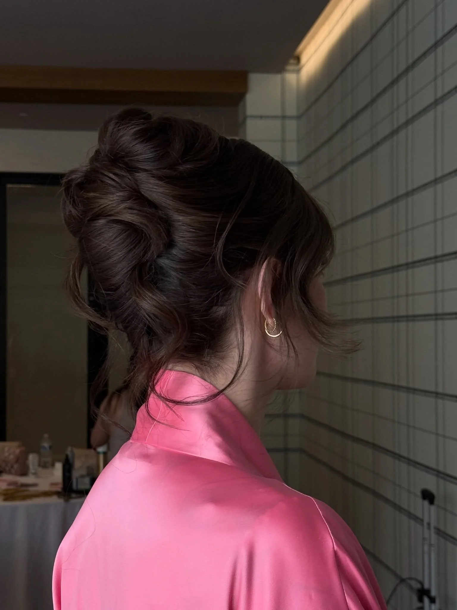 These hairstyles got so much reaction in my stories, that I decided to leave it here. 

One wedding, 4 updos for beautiful bridesmaids

@beautyiconnyc 

#frenchtwist