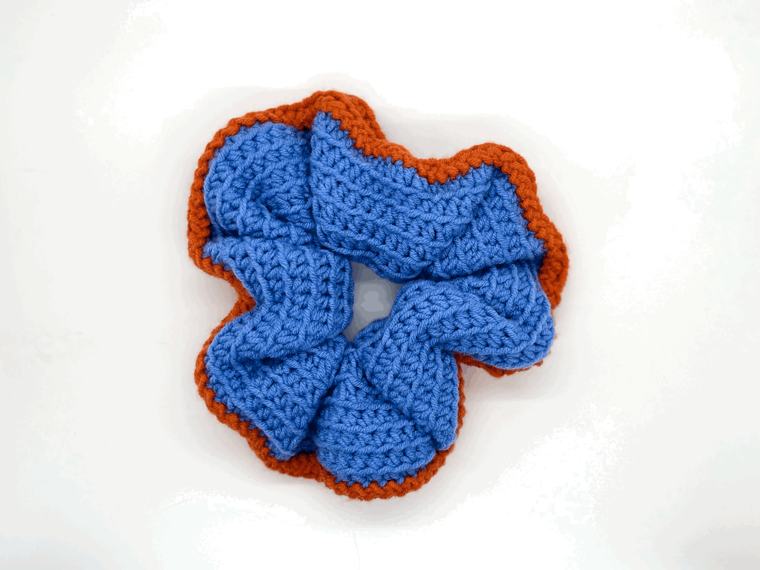Sandy Scrunchie