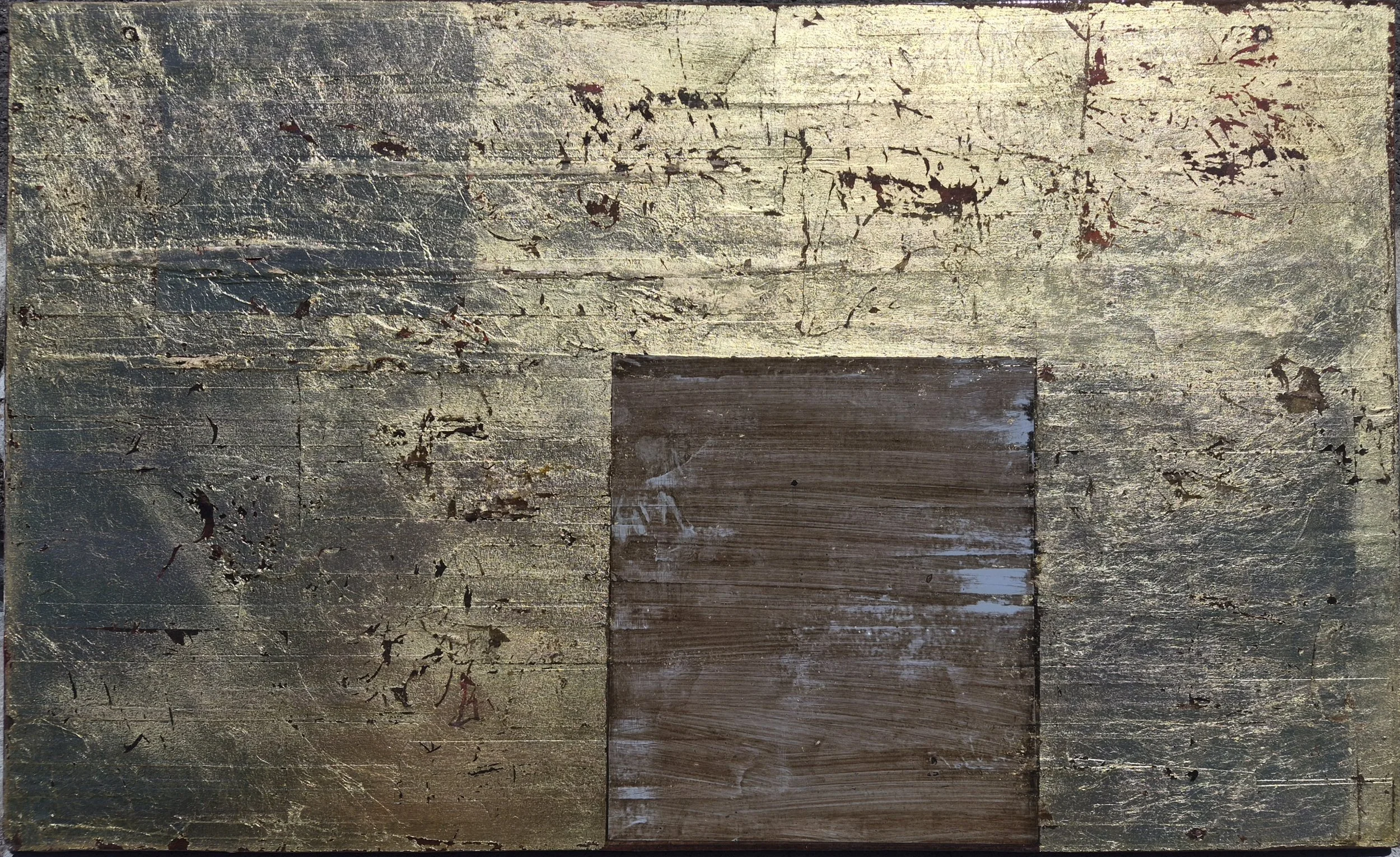 𝙝𝙪𝙖𝙘𝙖 𝙙𝙚 𝙡𝙖 𝙡𝙪𝙣𝙖
700x400
masking tape, resin, gold leaf, shellac