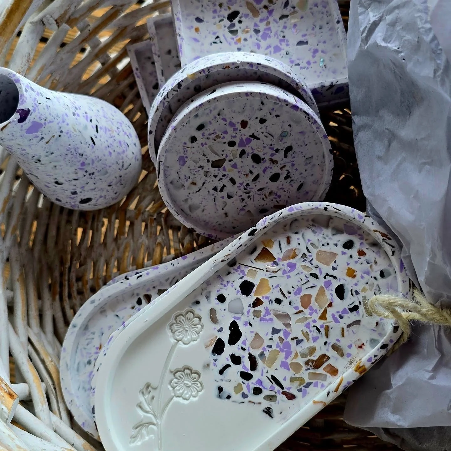 Making these lavender terrazzo pieces have become my favorite creation thus far in my art career!
I embed real pieces of Amethyst and Labradorite and Mother of Pearl with crushed lavender terrazzo pieces.
Every single pour gives each piece a unique