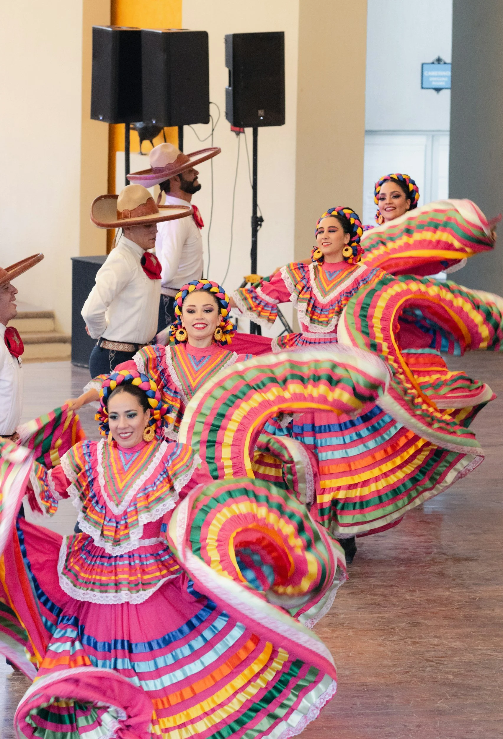 Cinco de Mayo at Indian Creek Plaza