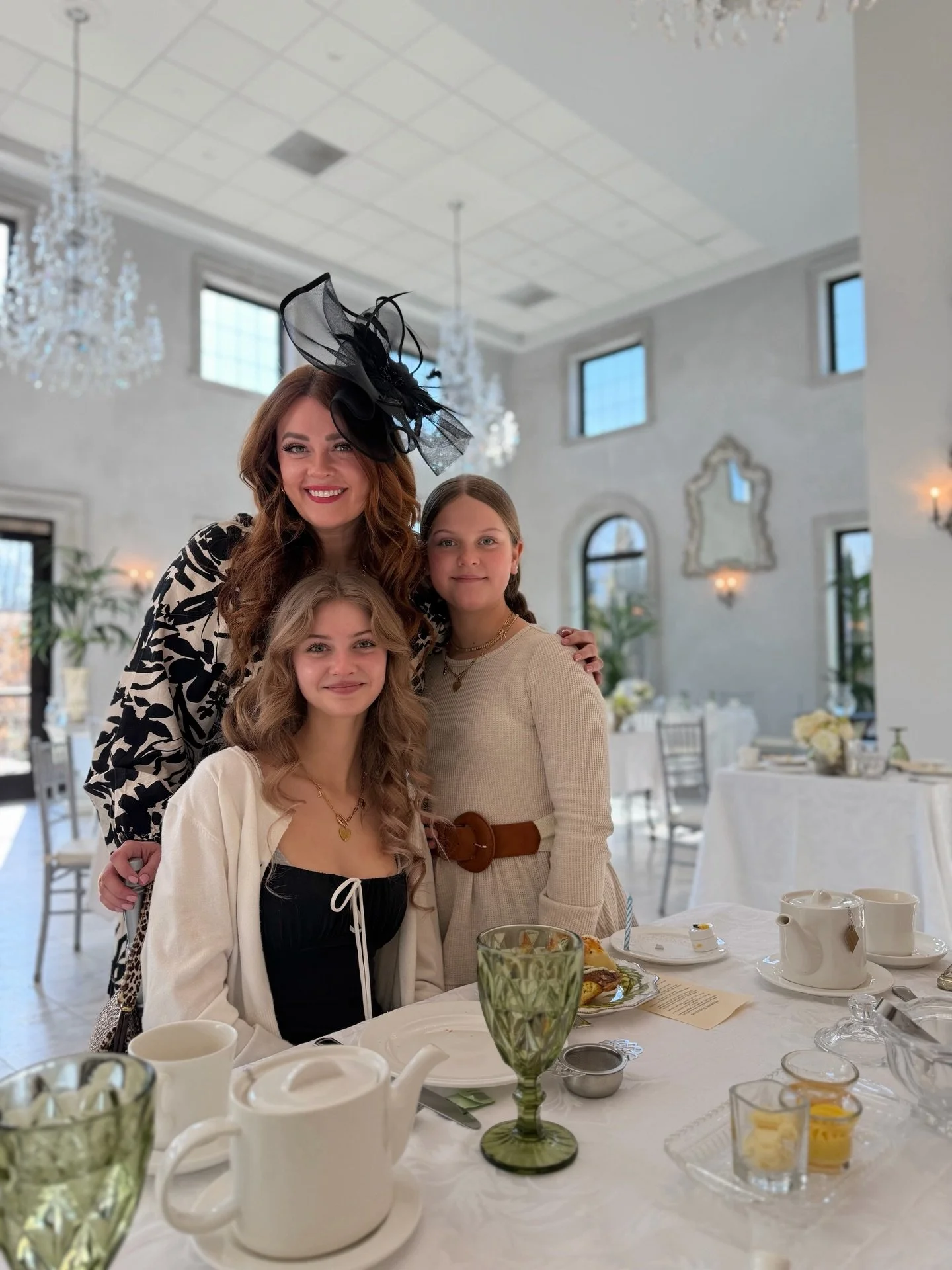 🐰 Bunnies and Bonnets Afternoon Tea in the Ballroom 🪺 

It&rsquo;s time to get your Easter tea tickets! Spring tea at the beautiful @chateaudesfleursofficial is one of our favorite traditions, and their Easter tea is such a perfect way to spend an 