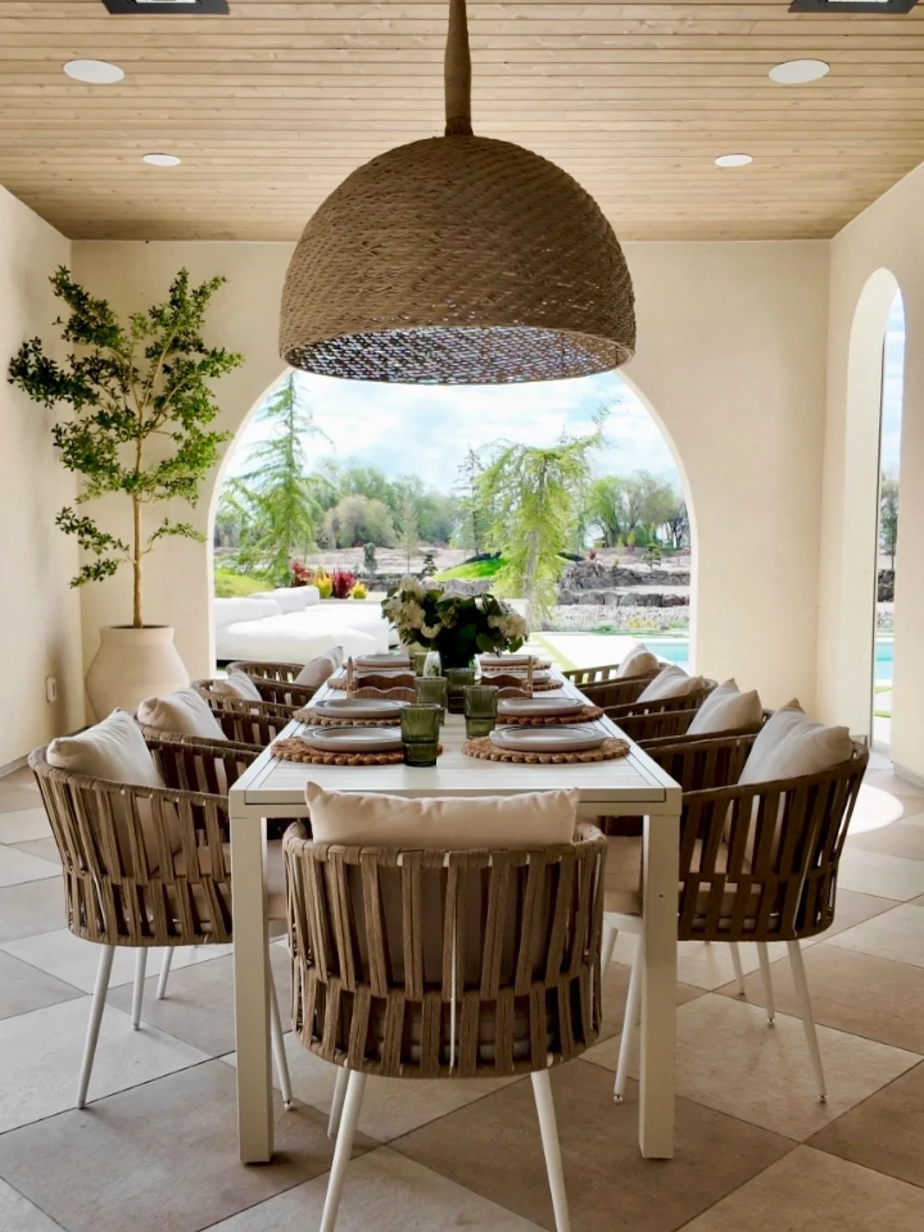 Two of you will win tickets to the Parade of Homes&hellip; and wait until you see this one 🏡

The 2026 Parade of Homes is coming May 2nd&ndash;18th, and if you love walking through homes and seeing what&rsquo;s possible right now&hellip; this is it.