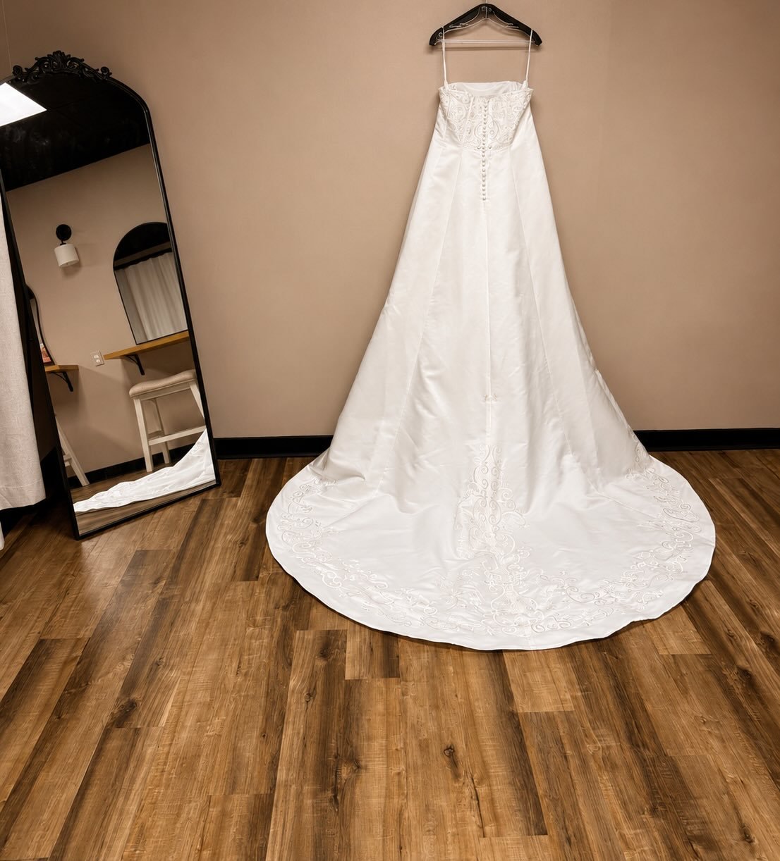 Every wedding day starts with a quiet moment. 

Our bridal suite was created to give brides a beautiful space to get ready, take a breath, and make memories before saying &ldquo;I do.&rdquo;

#venue #weedingdress #bridal