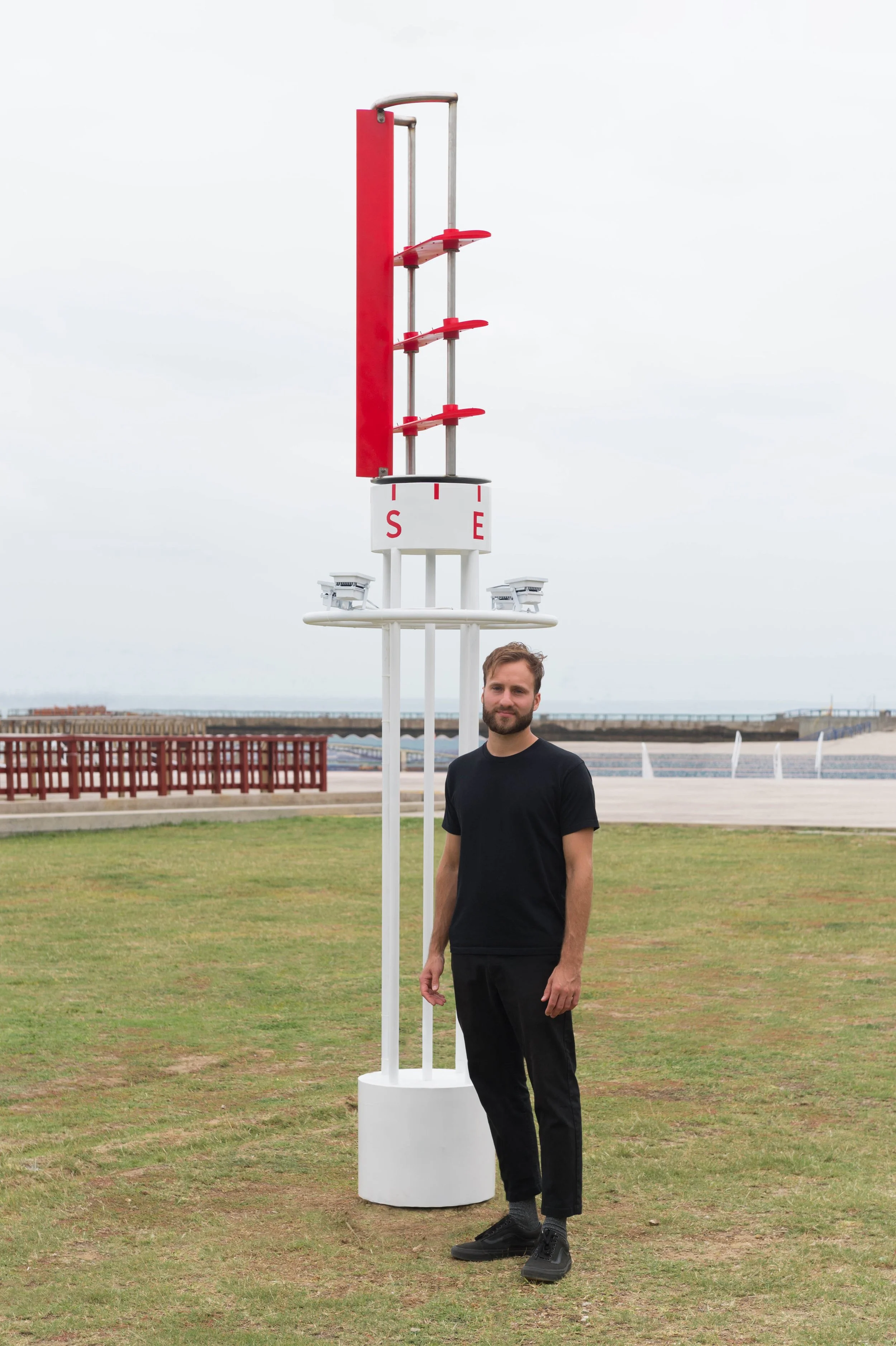 ex_penghu arts festival_2018_01 land art installation_winds urchin_poland_wings_process_3.jpg