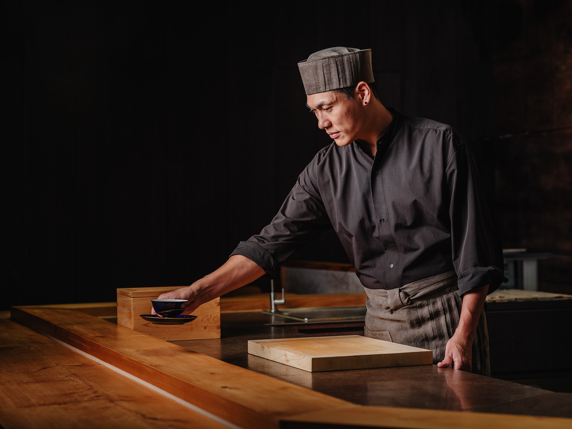 ex_hualien animals color_2024_design_squid ink hat & apron_ (4)ddd.png