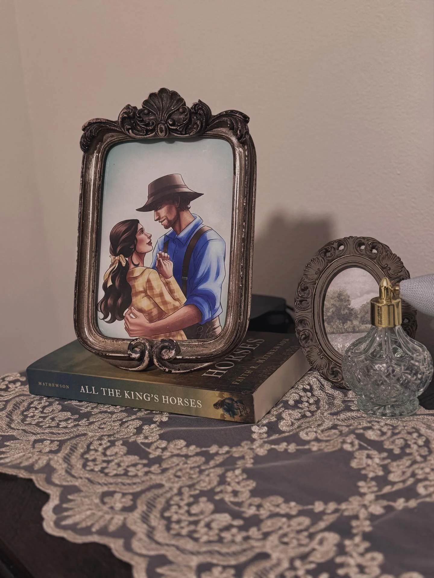 If you&rsquo;re looking for a book with a sweet romance without spice and a focus on more than the physical aspects of a relationship, you might like All the King&rsquo;s Horses! 

What you&rsquo;ll find: 

Sweet romance 

Lots of faith 

Mental heal