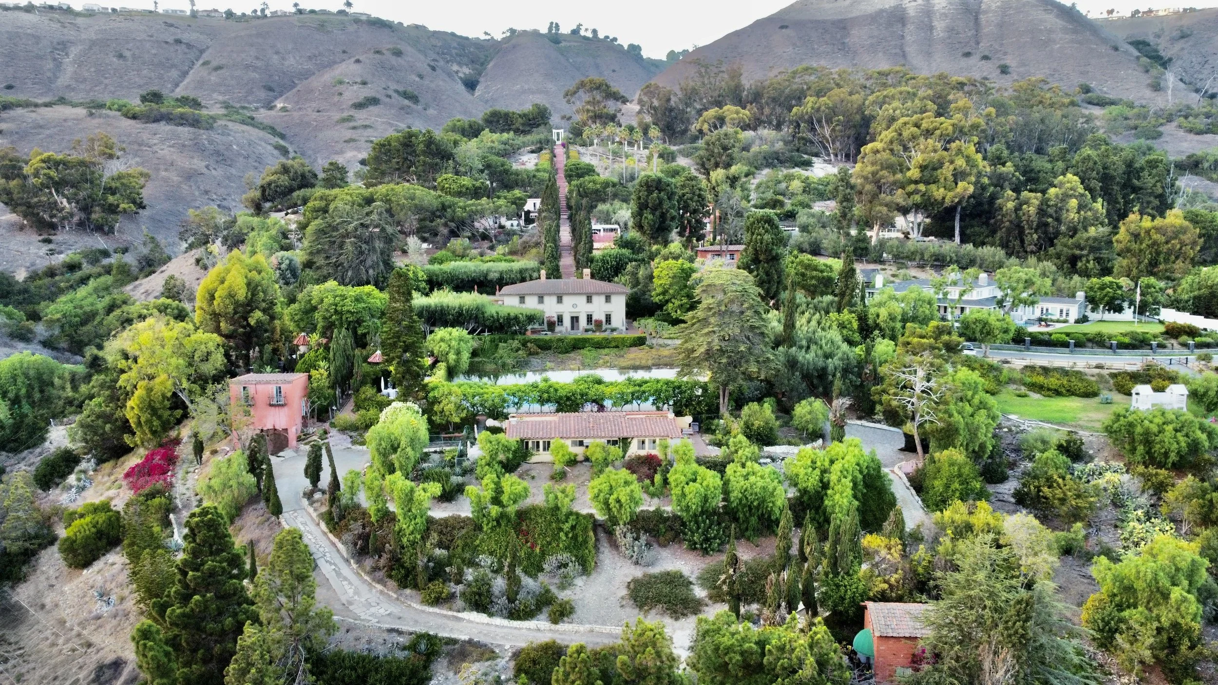 dji_fly_20220826_190658_69_1661566142305_photo_optimized 2.jpeg