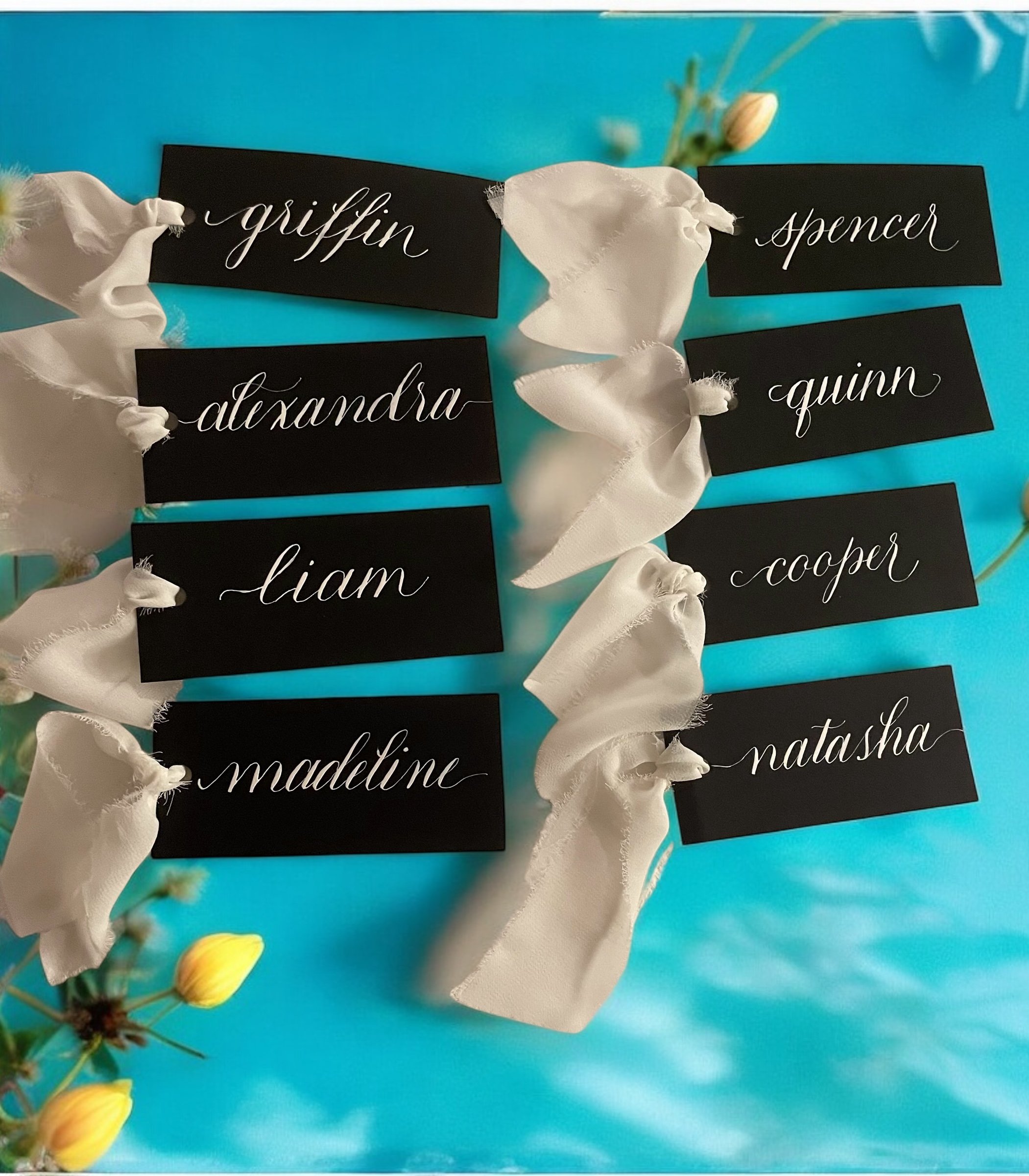 Place cards with chiffon ribbon