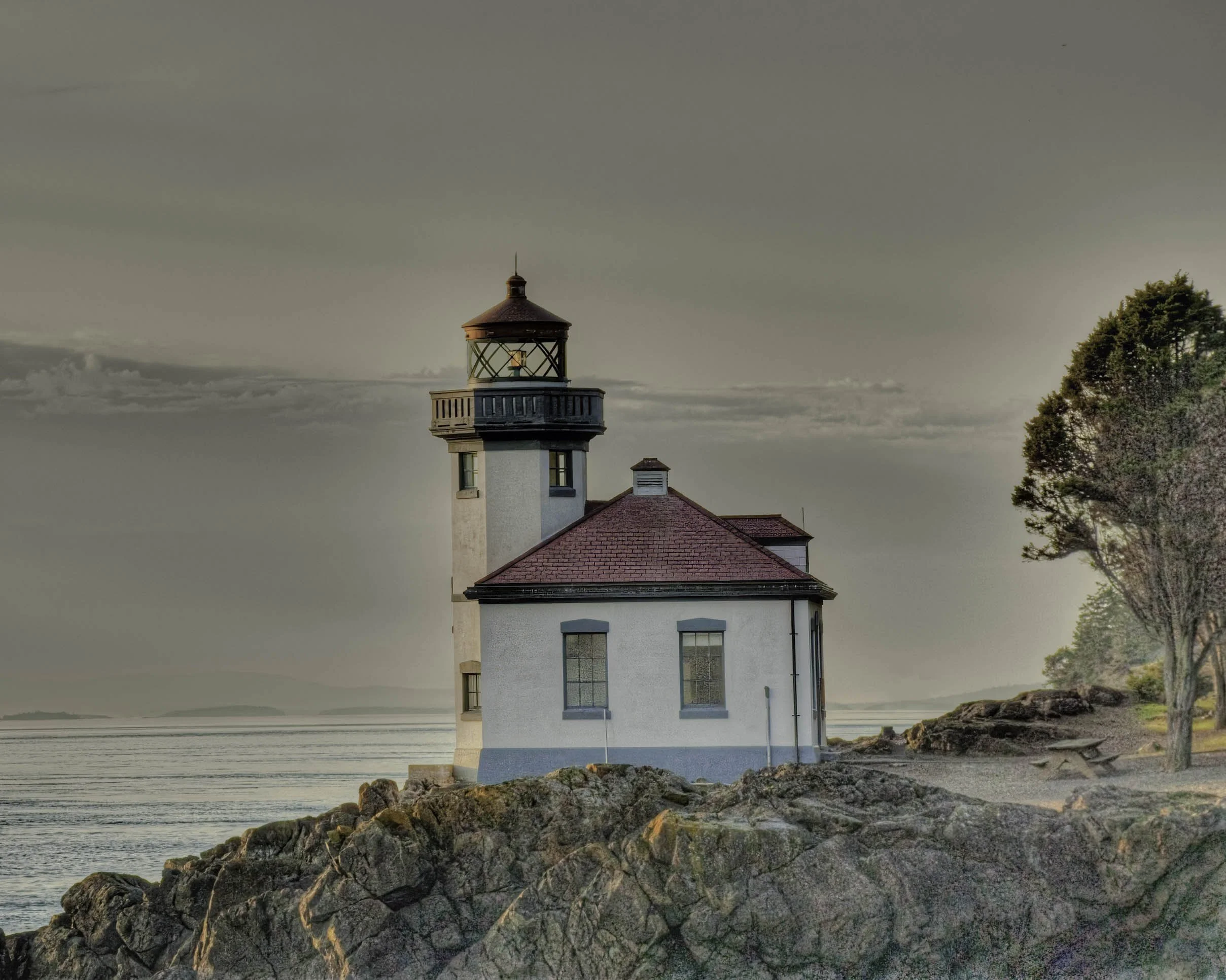Lime Klin Lighthouse.jpg