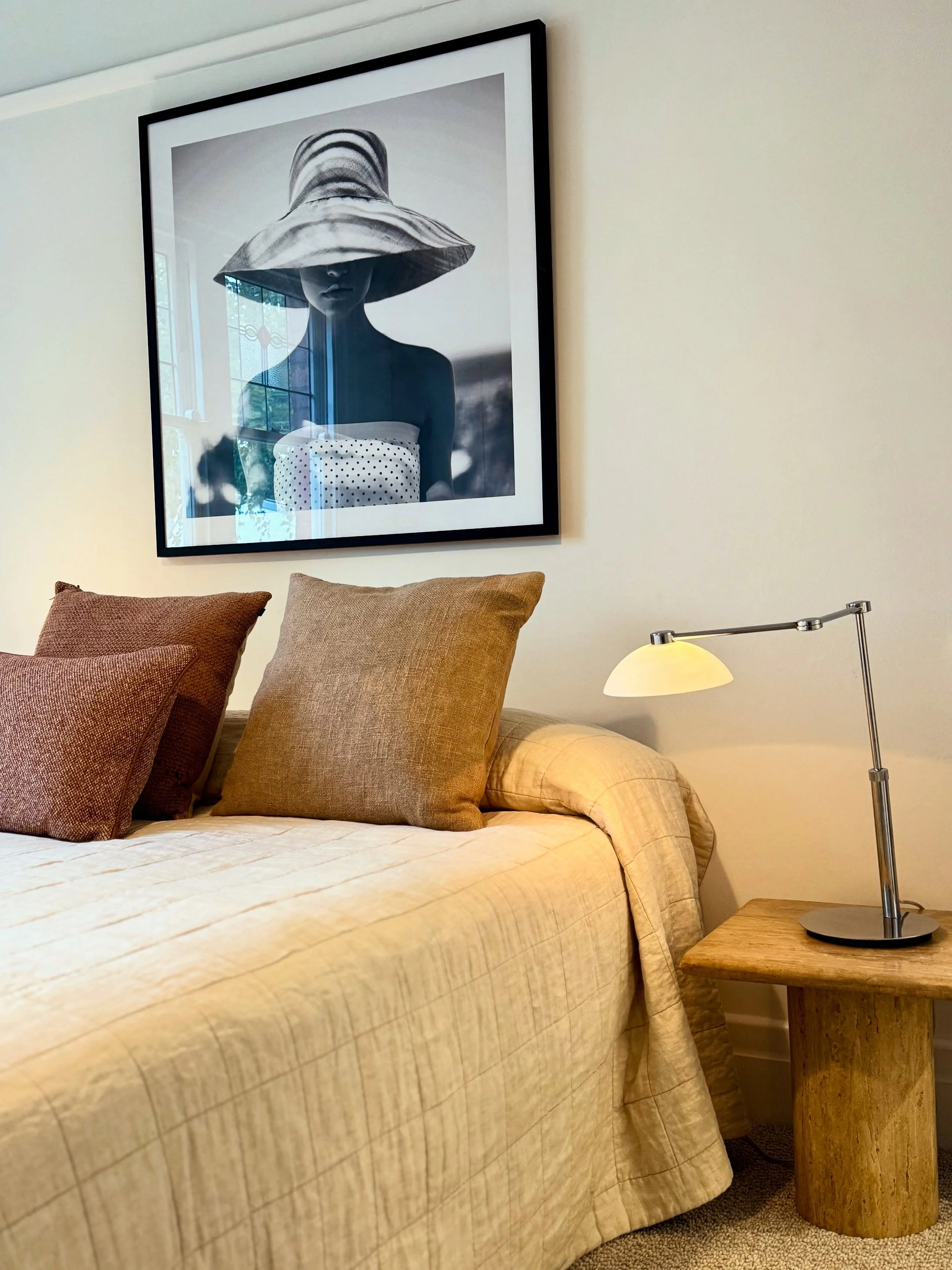 A stylish bedroom sells a feeling, not just a room. 
Campbell Grove Hawthorn &mdash; auction next Saturday 20th. 

Agent @camwardchloequinnjelliscraig 

#styledbyswoon #melbournepropertystyling #propertystyling #homestaging #swoonstyling