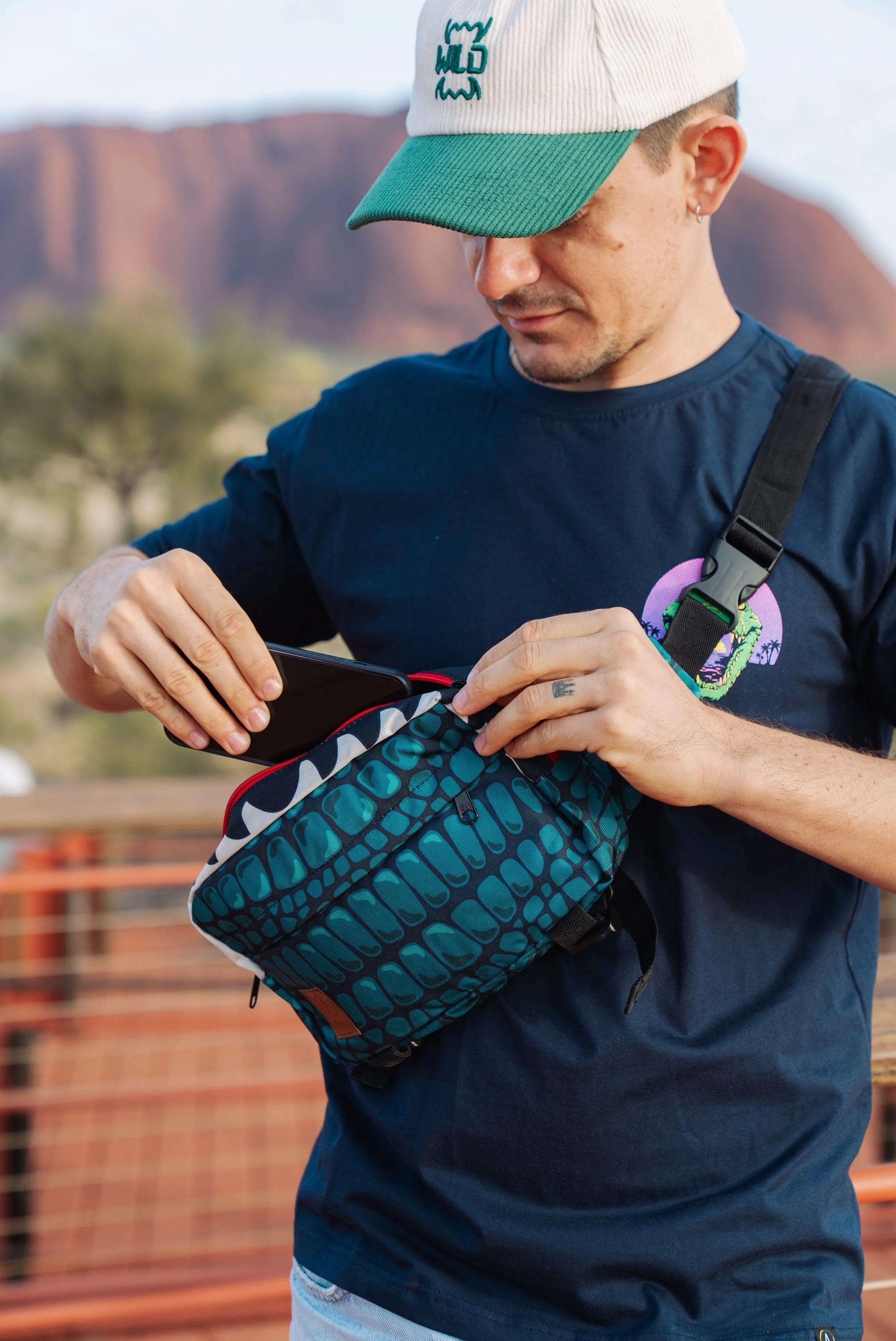 AtoZ Media - Alma T-Shirt Uluru Trip-17.jpg