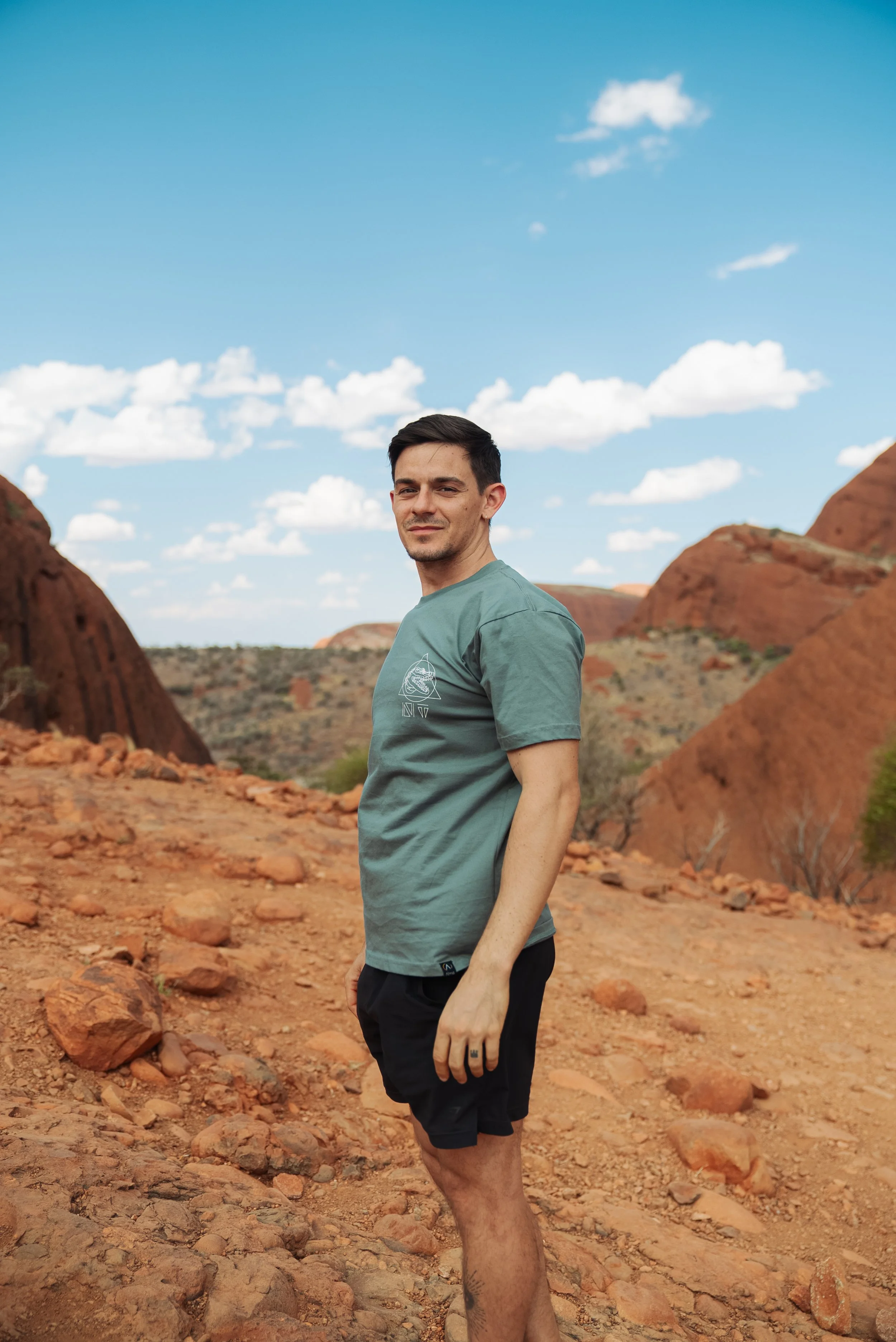 AtoZ Media - Alma T-Shirt Uluru Trip-29.jpg