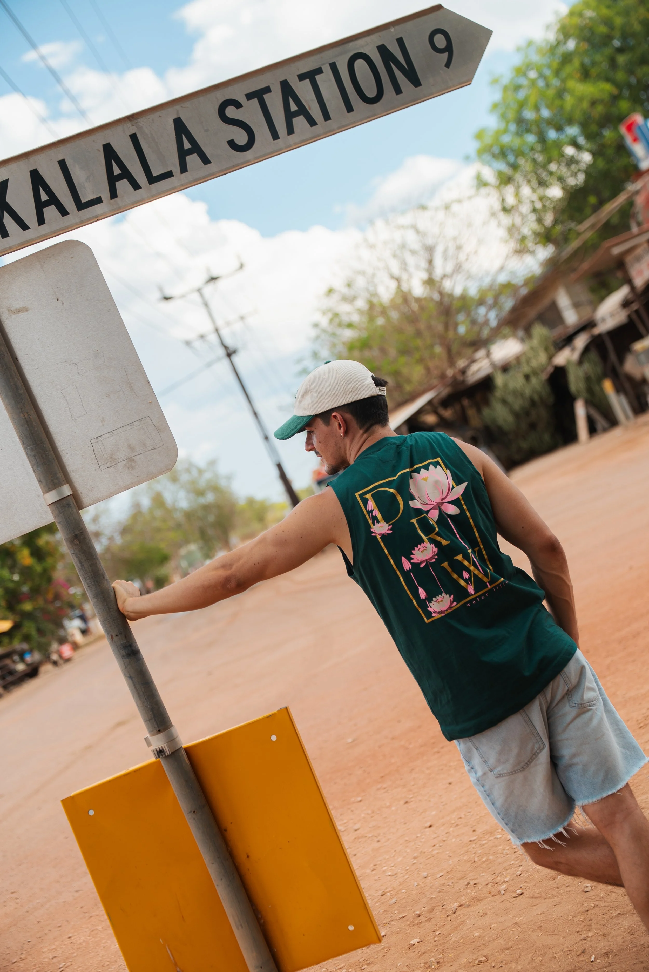 AtoZ Media - Alma T-Shirt Uluru Trip-54.jpg