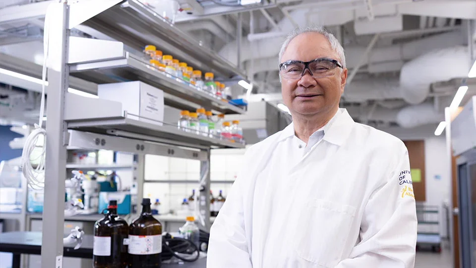 Faculty Collaboration Spotlight: Dr. Carlito Lebrilla
