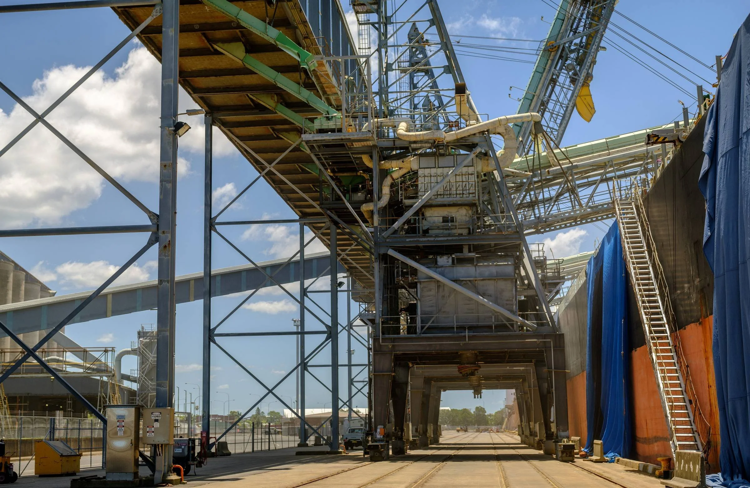 graincorp-port-conveyor-loading-infrastructure-12.jpg