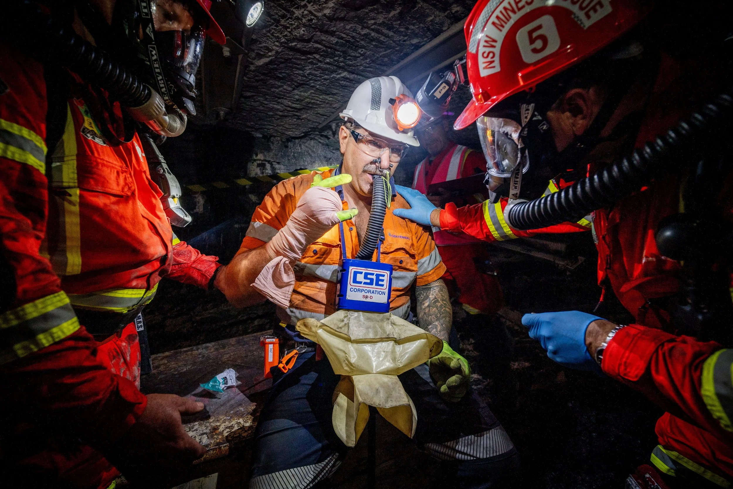 mines-rescue-competition-breathing-apparatus-12.jpg