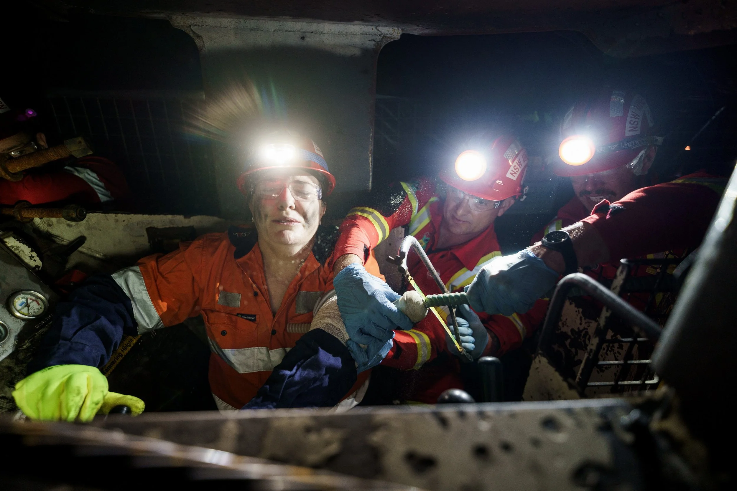 mines-rescue-competition-underground-rescue-team-03.jpg