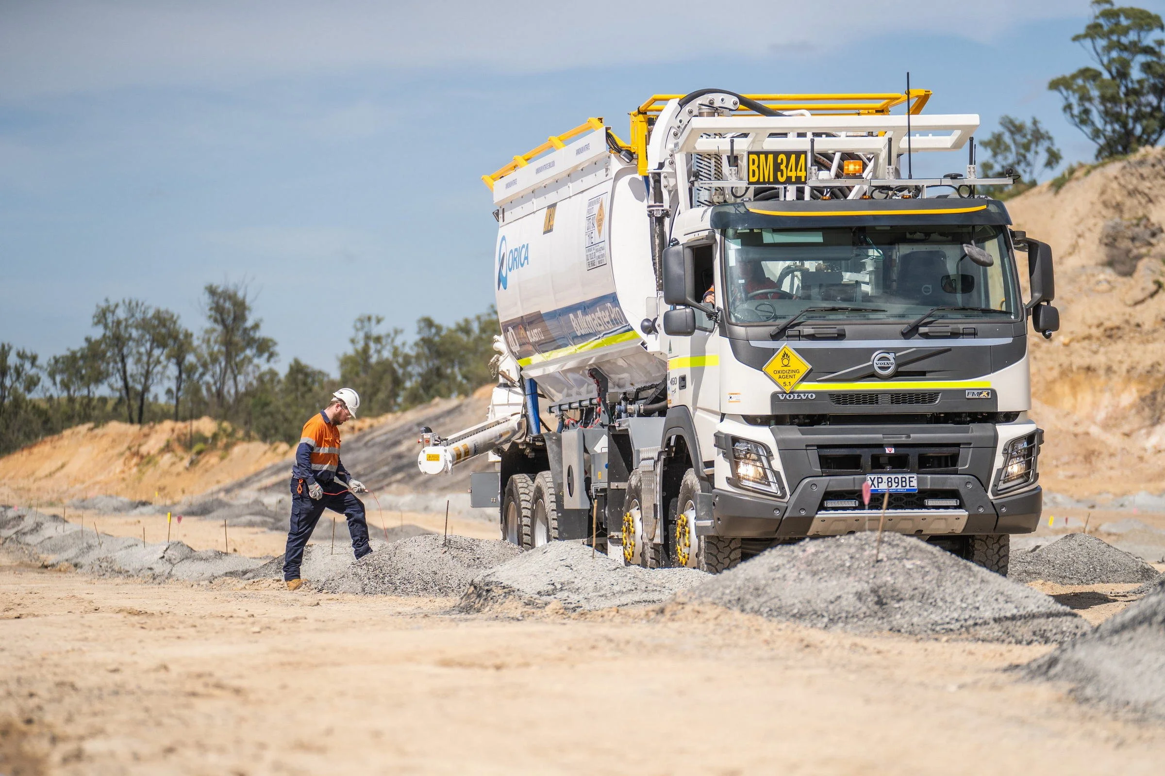orica-bulk-delivery-vehicle-operational-imagery-16.jpg