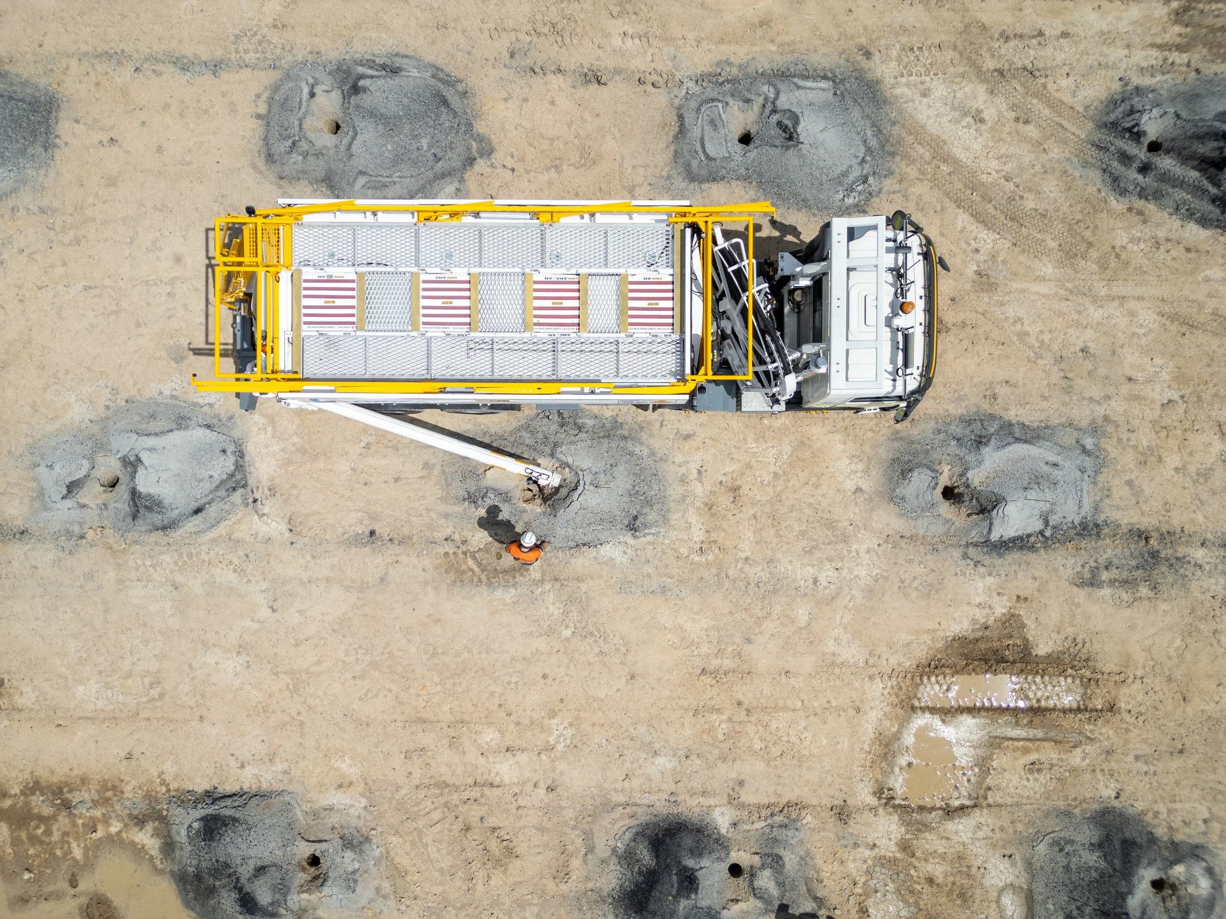 orica-bulk-delivery-vehicle-overhead-view-21.jpg