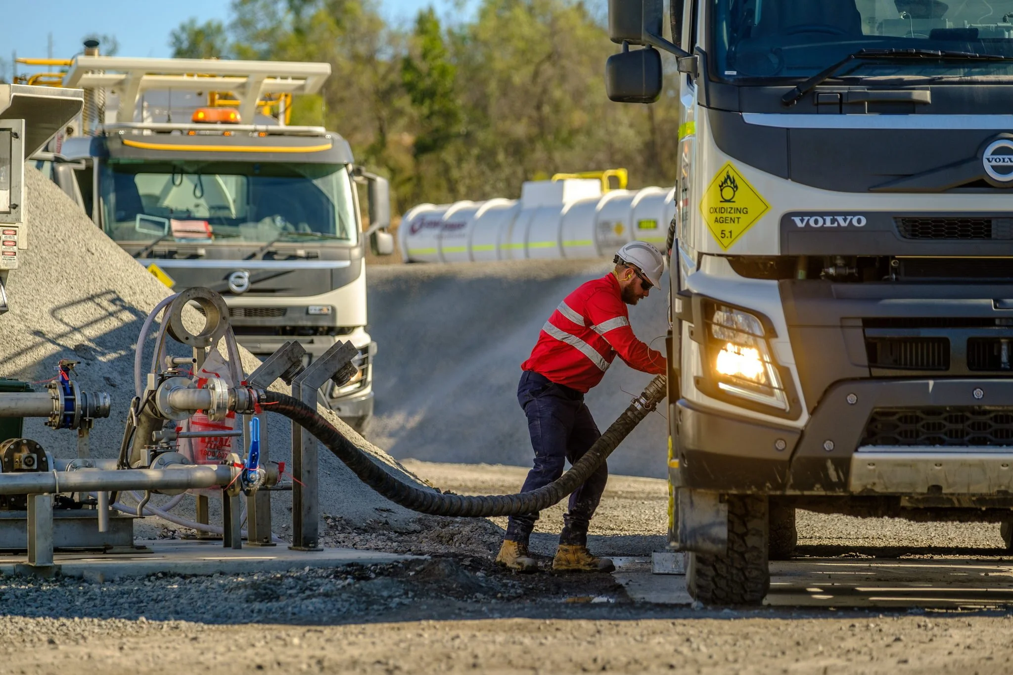 aeci-bulk-delivery-vehicle-transfer-operation-08.jpg