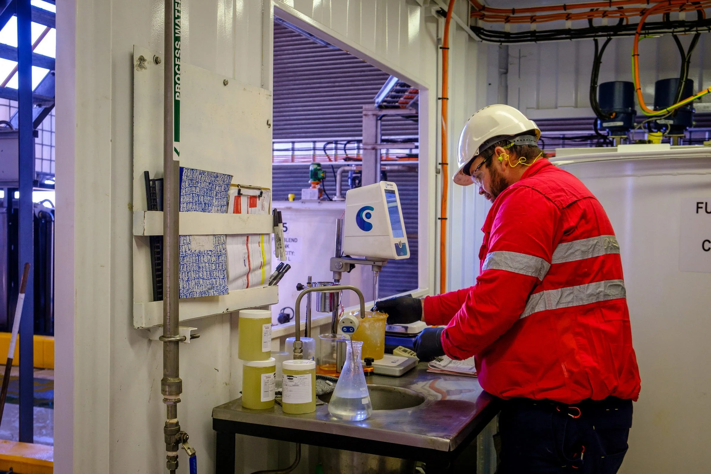 aeci-explosives-preparation-process-04.jpg