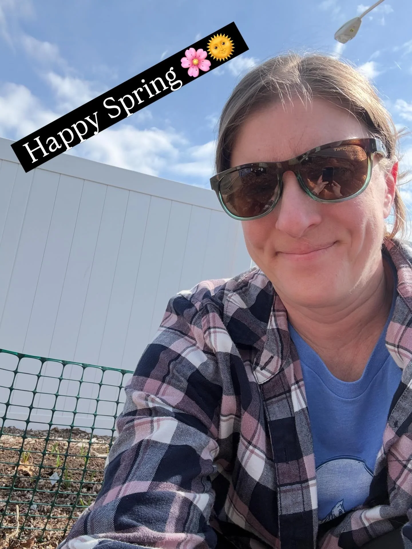 Happy spring from my garden to yours 🌱💚