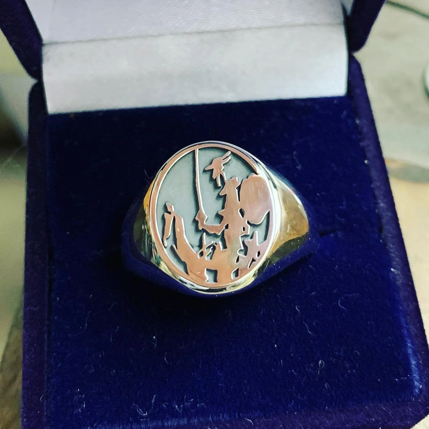 Knight engraved onto a signet