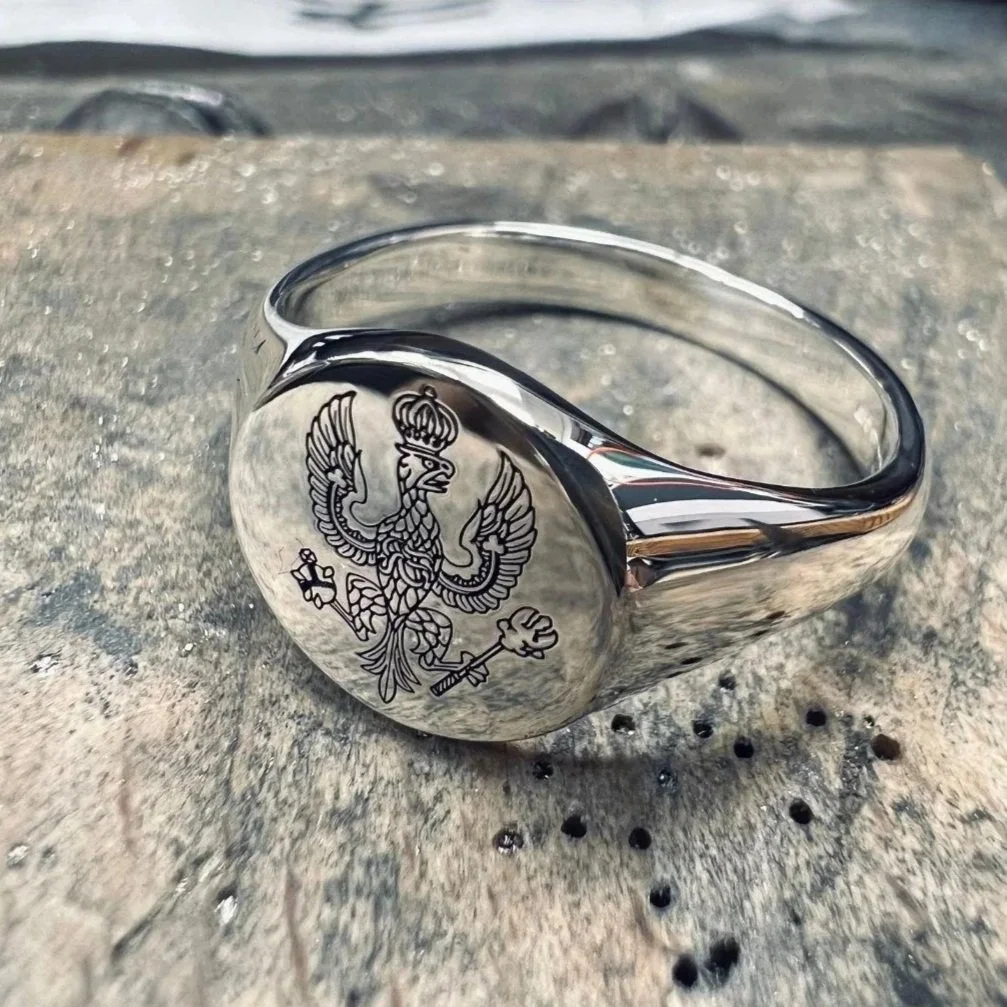 Silver Signet Rings | Hatton Garden Jewellers | 100% Recycled Silver