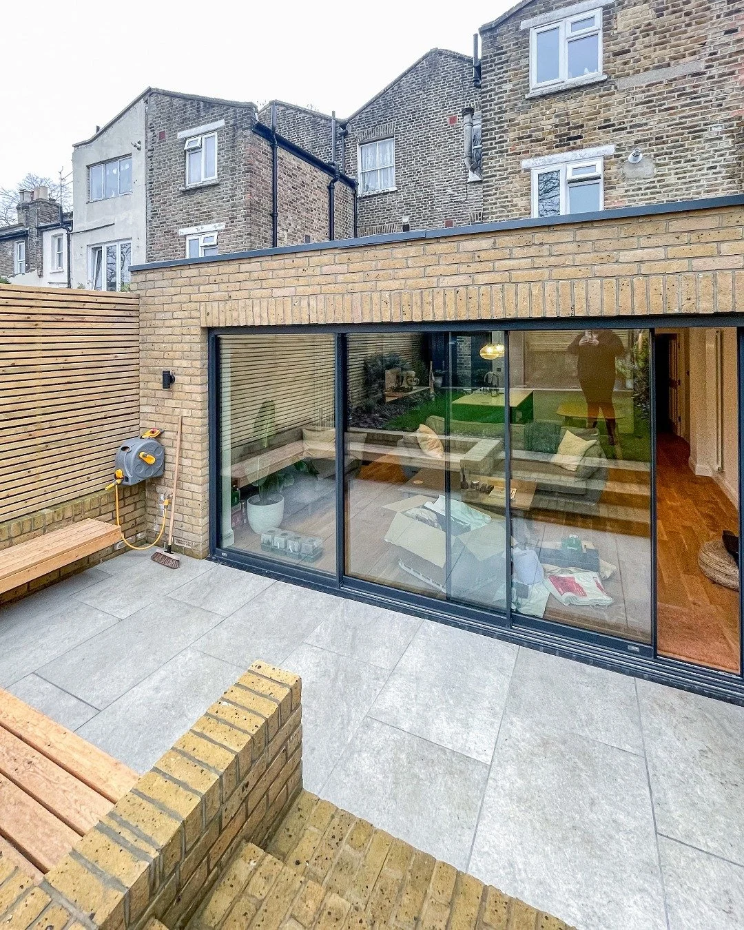 Project recently completed by one of our trusted builder partners.

Clean lines, warm materials, and a layout that actually works for how the client lives day to day.

Working with Nova Habitat means more than just drawings. It means working with peo