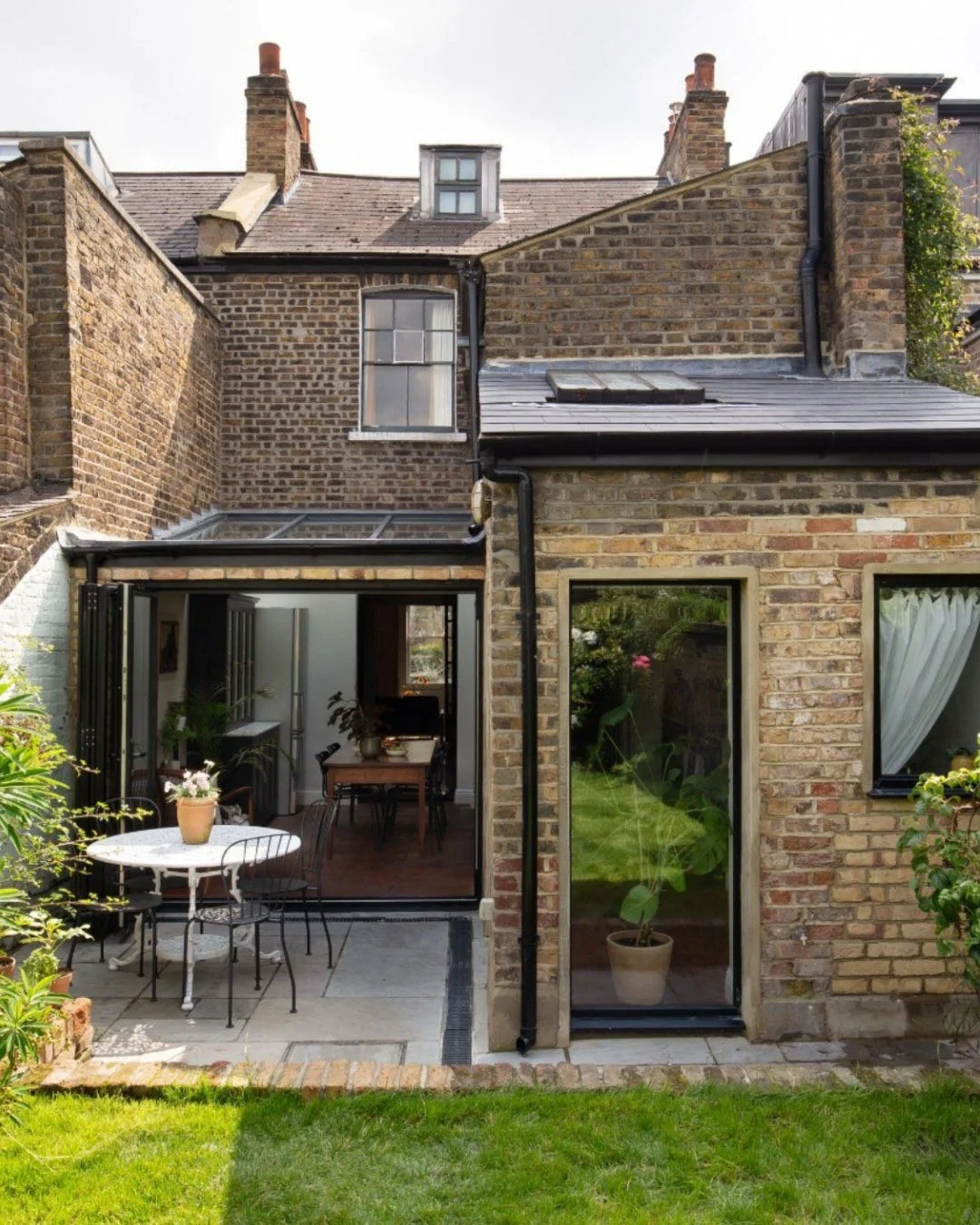 A great example of a completed build done properly.

Simple, clean and well thought out the kind of space that just works and feels right to live in. Plenty of inspiration here for anyone thinking about improving their own home.

If you like what you