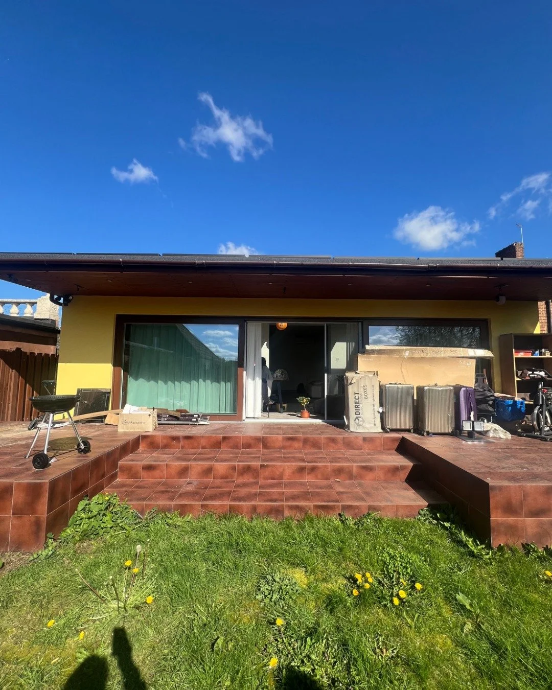 Stepping in where things didn&rsquo;t go to plan.

We were brought in to take over a previously unsuccessful project, where proper contractor vetting hadn&rsquo;t been carried out. Now, this side extension is back on track with a clear plan and the r