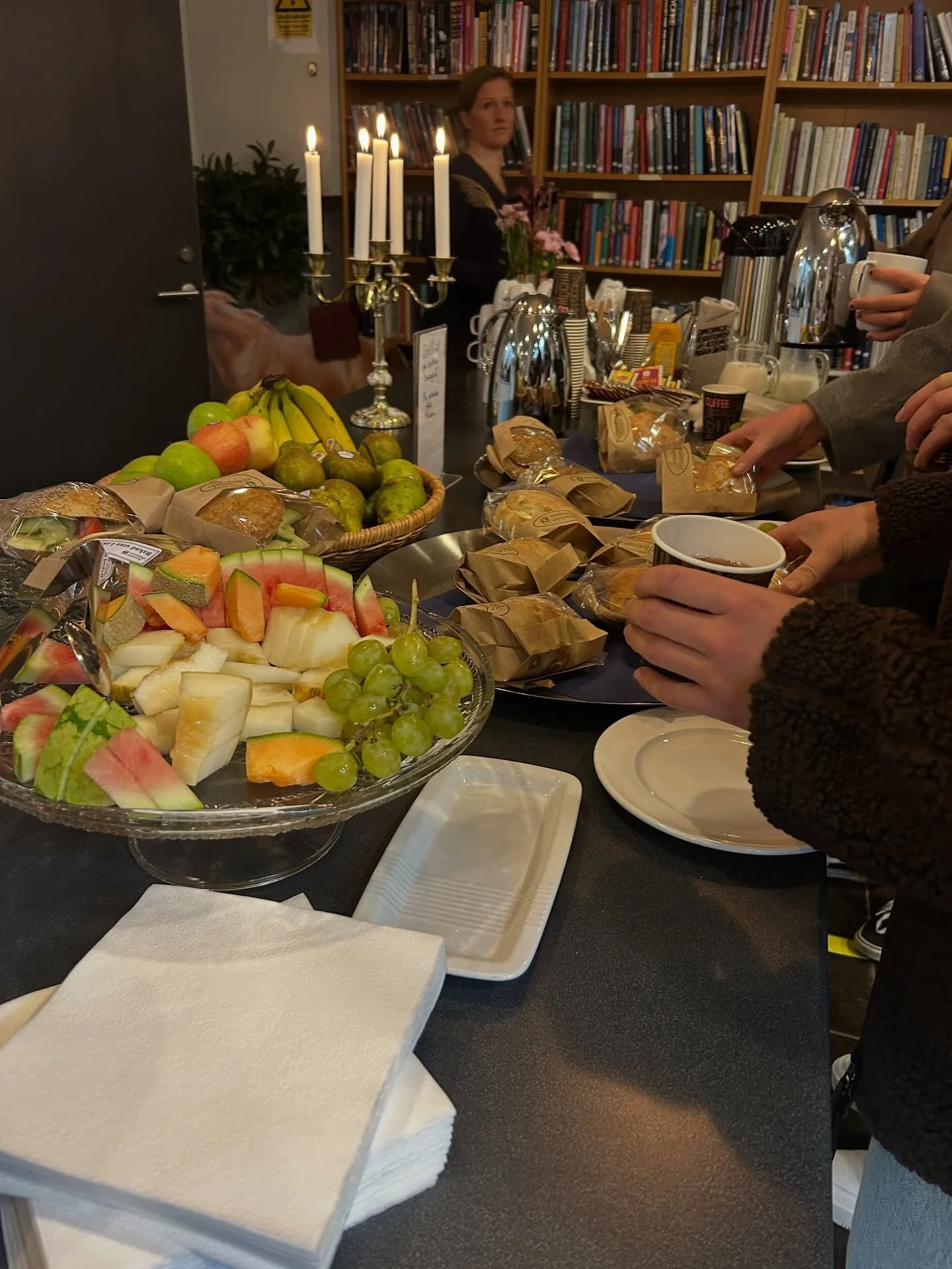 Alumndagen 2025!
Idag anordnades en alumndag av Hippologenheten och Ridskolan Str&ouml;msholm d&auml;r utexaminerade hippologer samt hippologstudenter var inbjudna🌟 &Auml;mnen som diskuterades under dagen var sociala medier, smart teknologi, och und