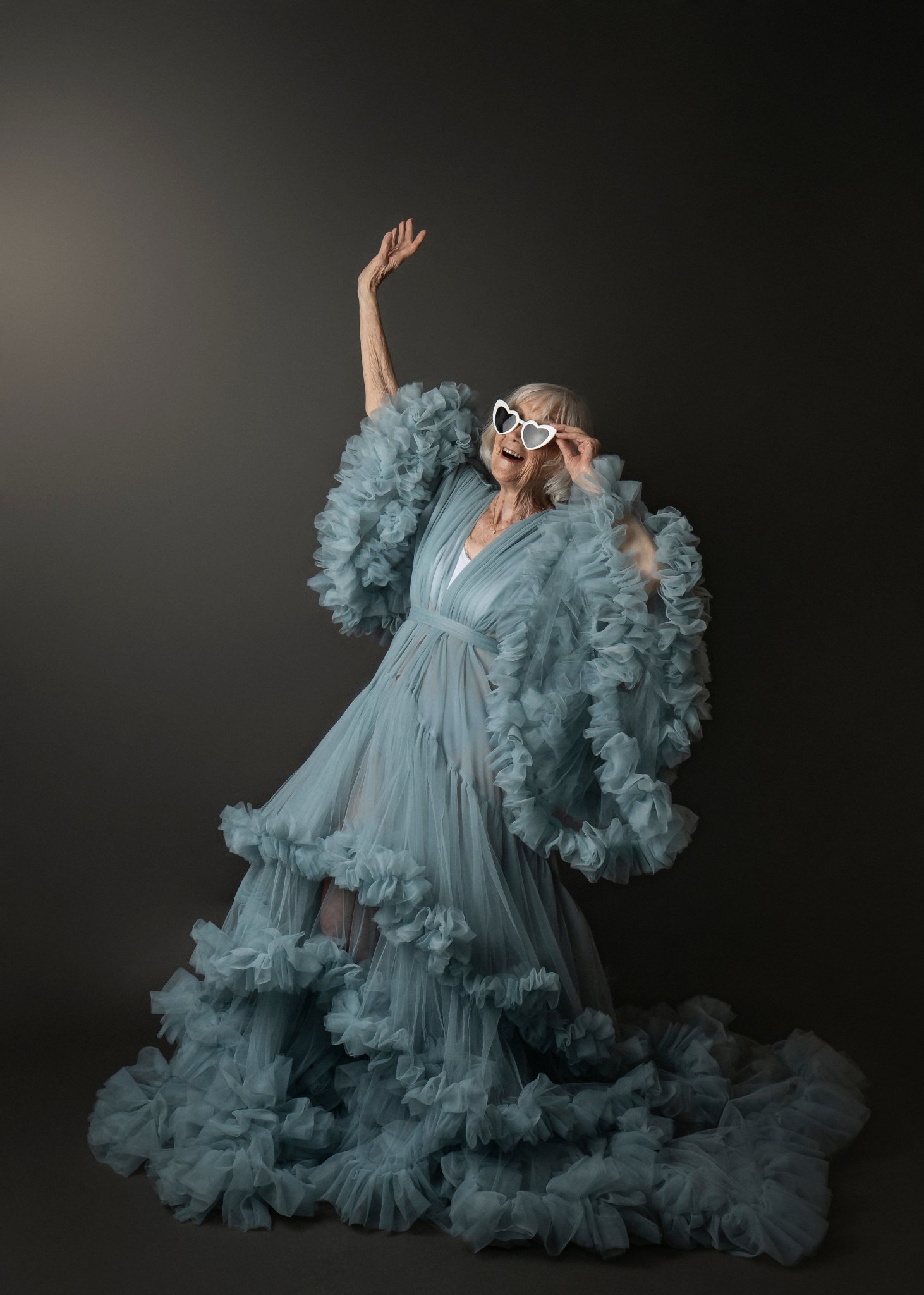 "Forever Fabulous": 74 poeng (Hederlig omtale)