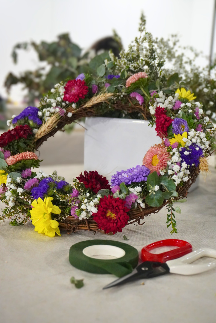 4_Wreath 8.png