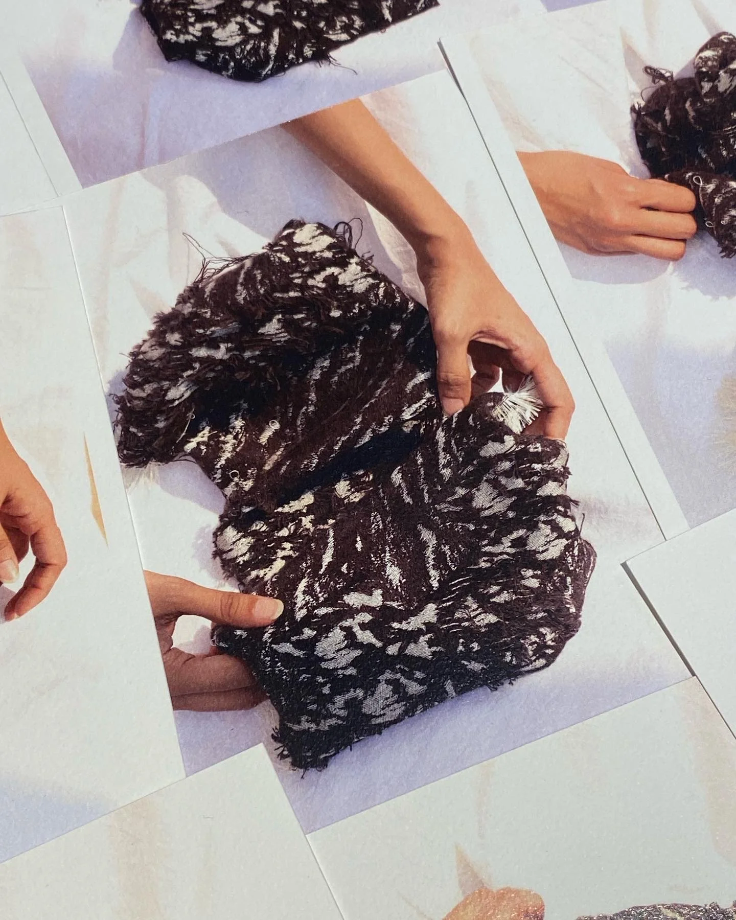 Jacquard (TC2)
Cotton with  Wool.