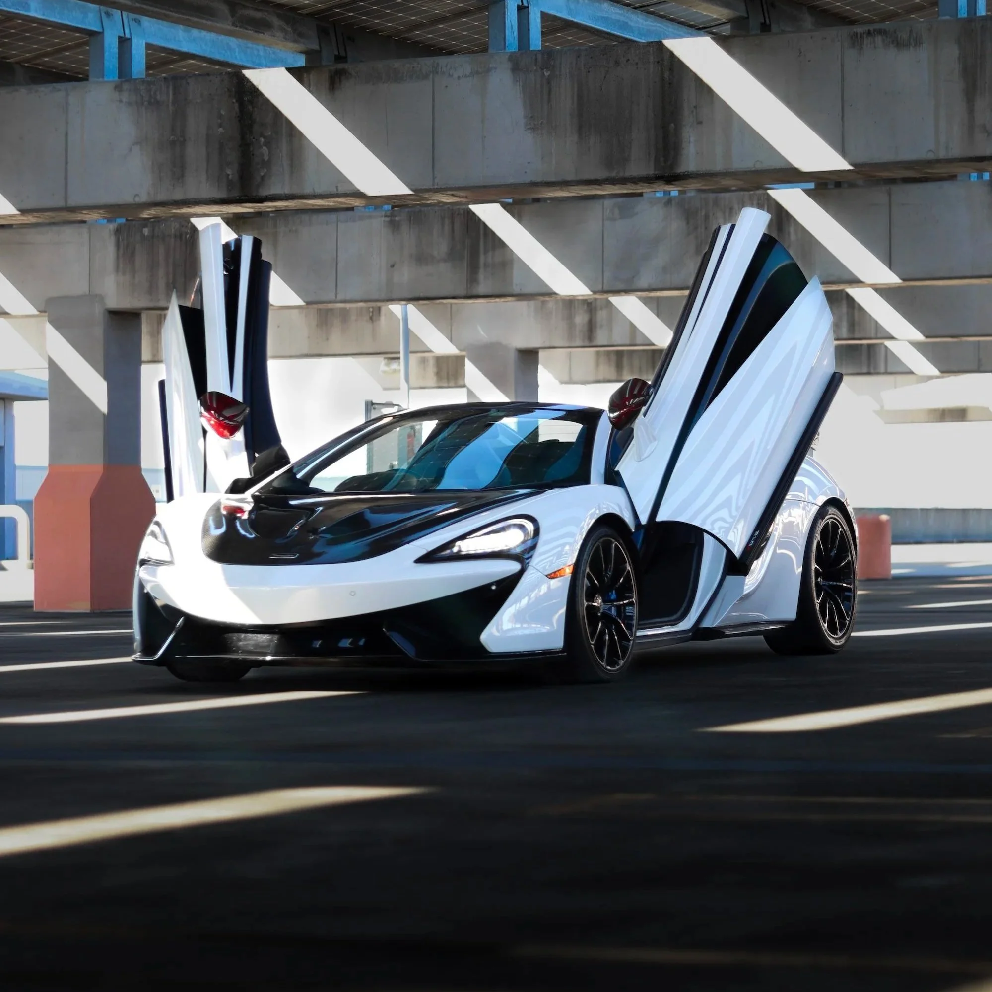 McLaren 570S Spyder rental Tampa exotic supercar convertible available at SteerForce Rentals