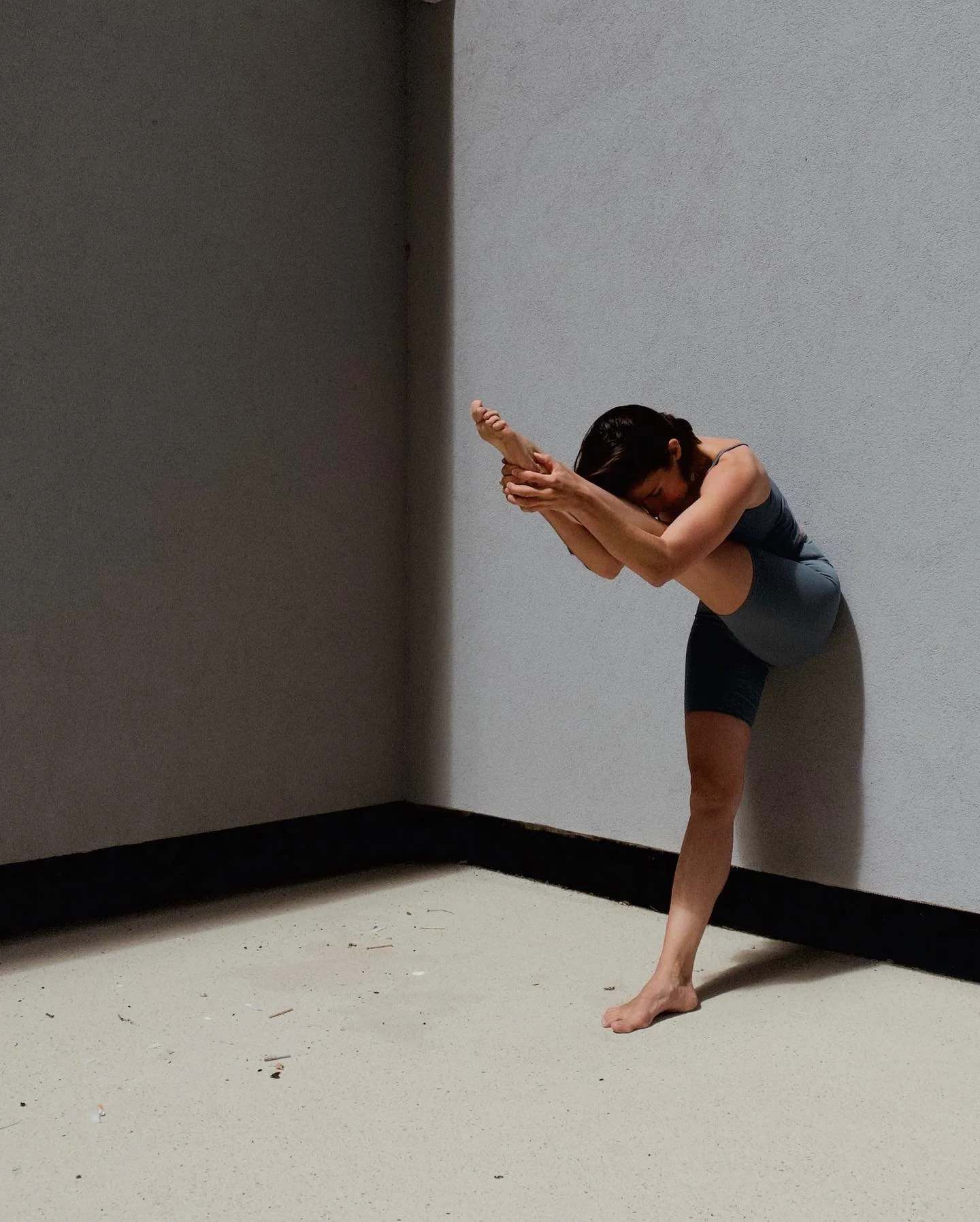 FINDING BEARINGS/
It’s been a silent few months here but I had the urge to take distance with many things I was doing. 
I won’t go too much in details now but basically I had a hard time adjusting to my (not so new) role as a mother (ye