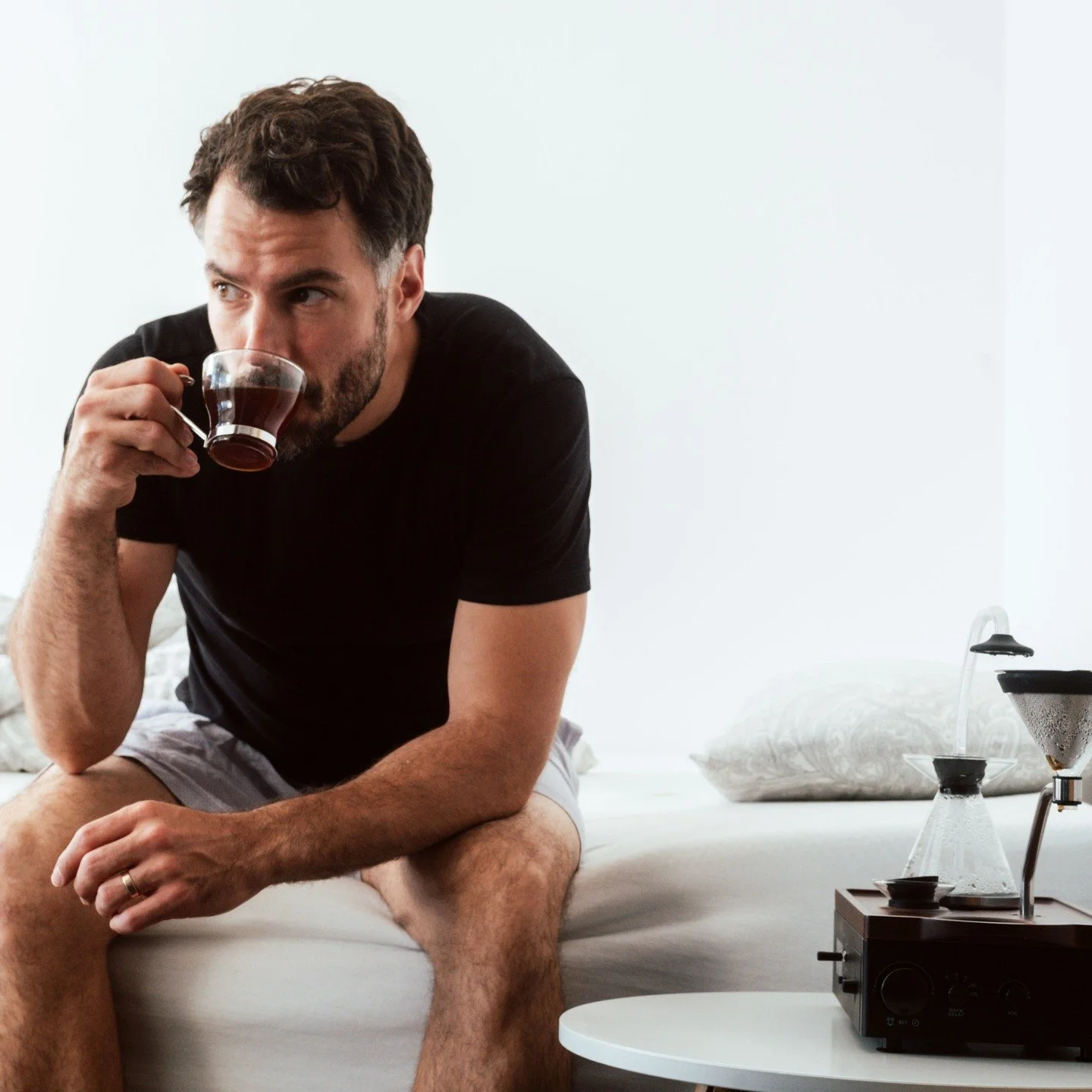 Mornings are tough, and we all want to do and achieve more. We want to make it easier for you ☕️ ⏰