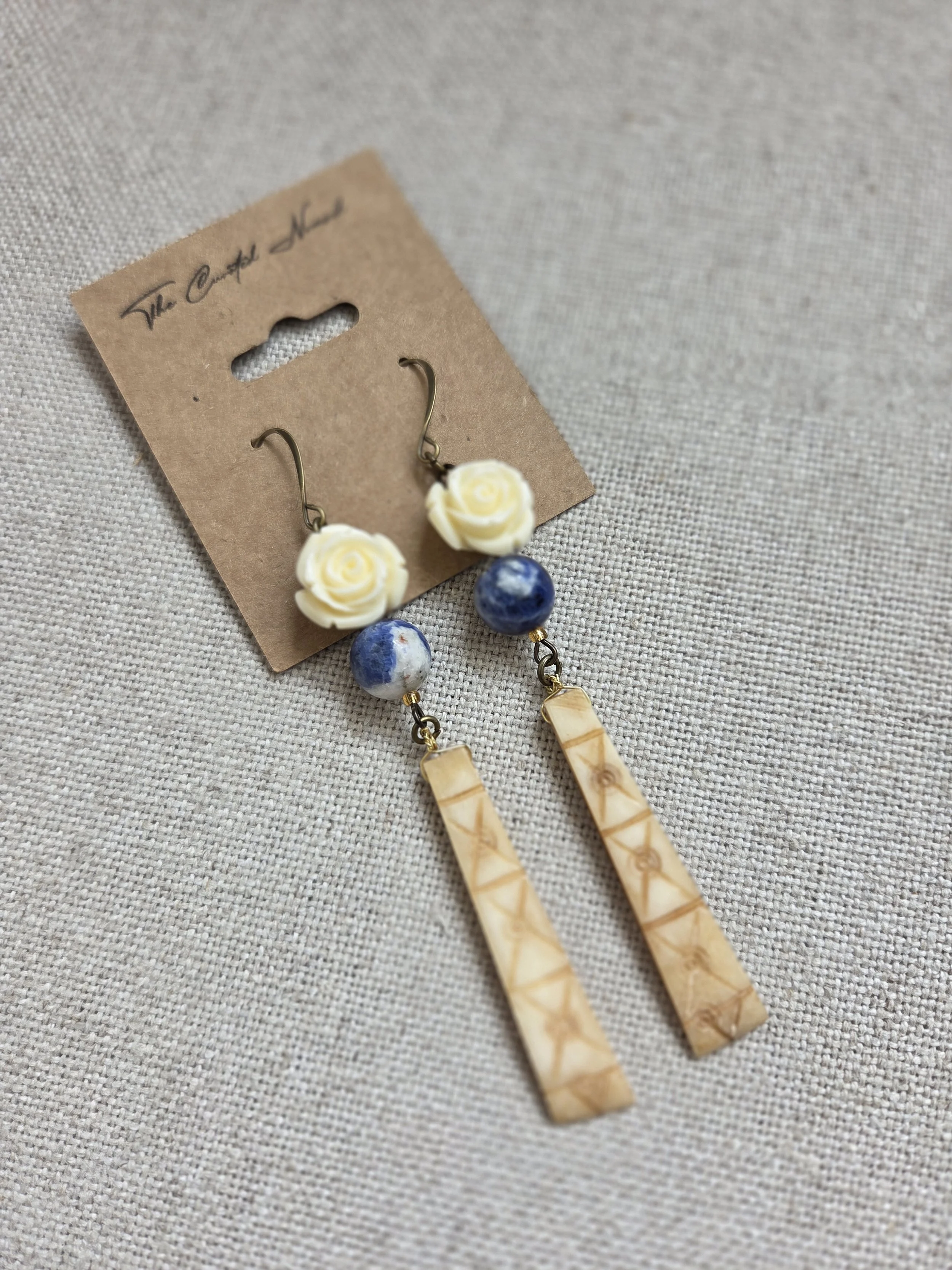 Vintage etched bone with acrylic rose