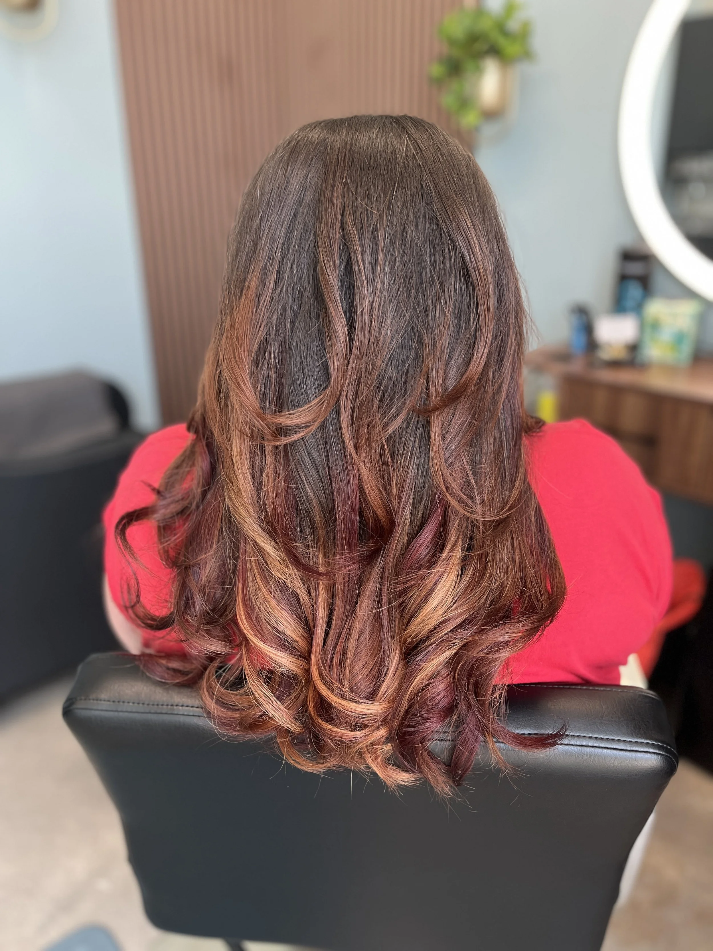 Complete transformation on dark hair for an ombre effect