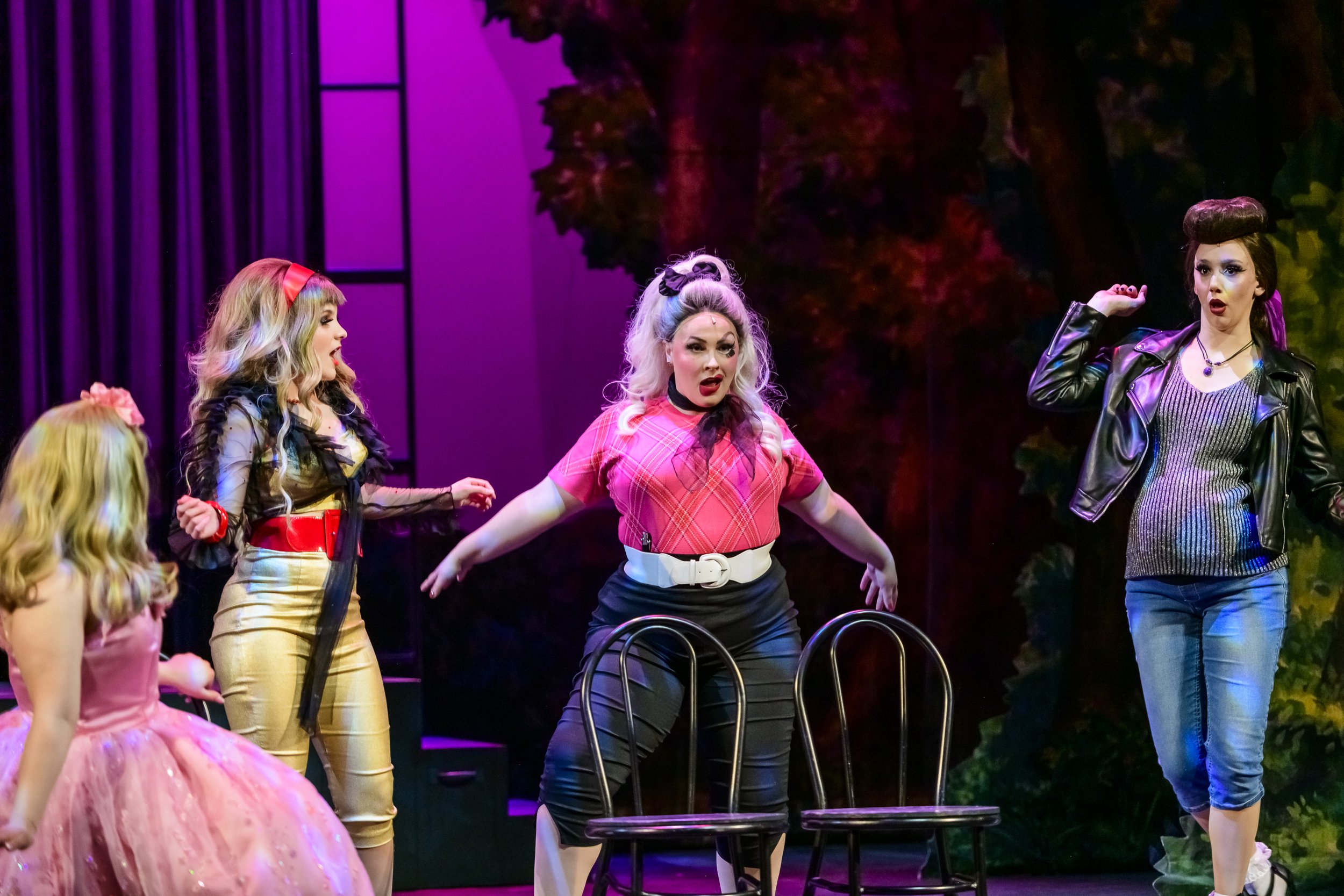 Mona Malnorowski in "Cry-Baby: The Musical"