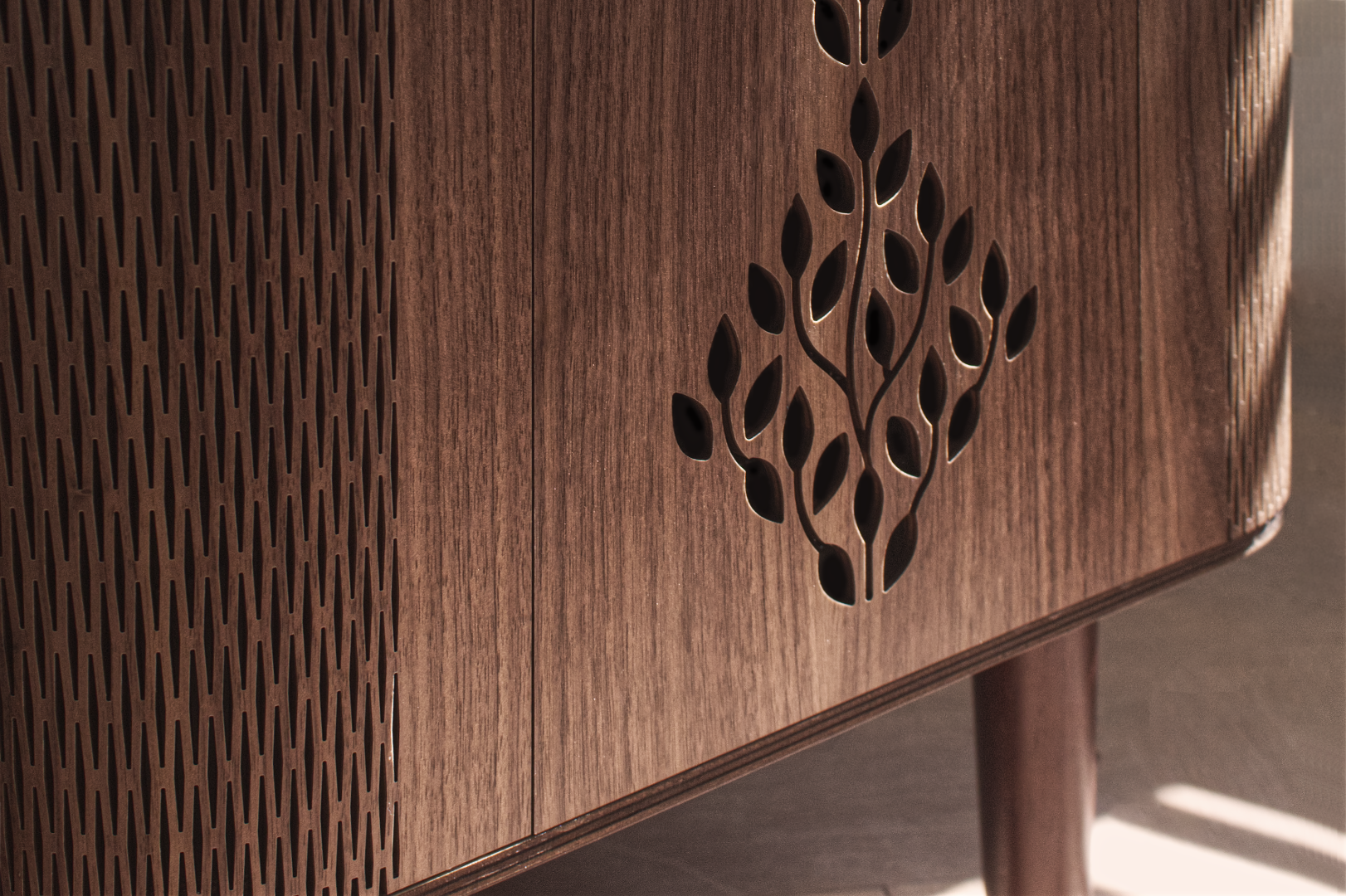 Walnut Aura Close Up.png