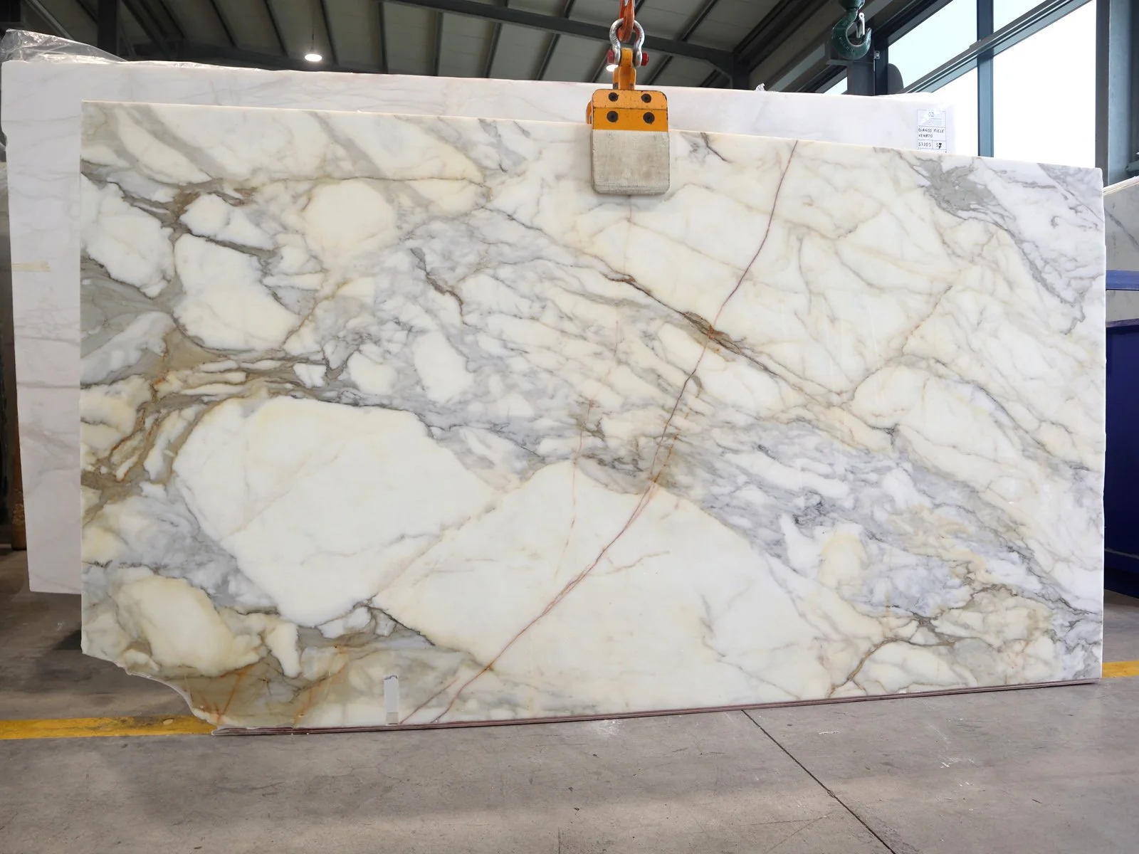 Calacatta Borghini bl.297 - slab no.10 (3).JPG