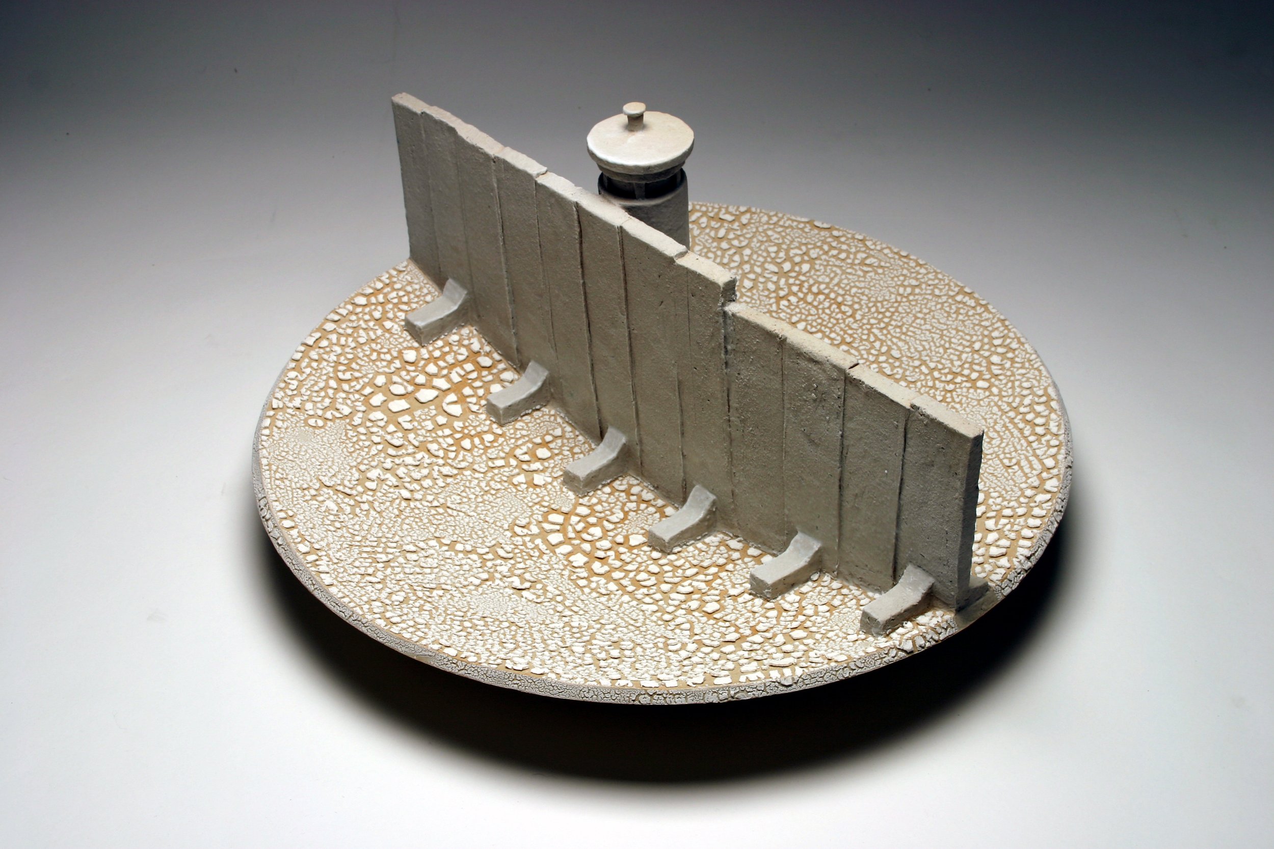 Ceramic dishes
