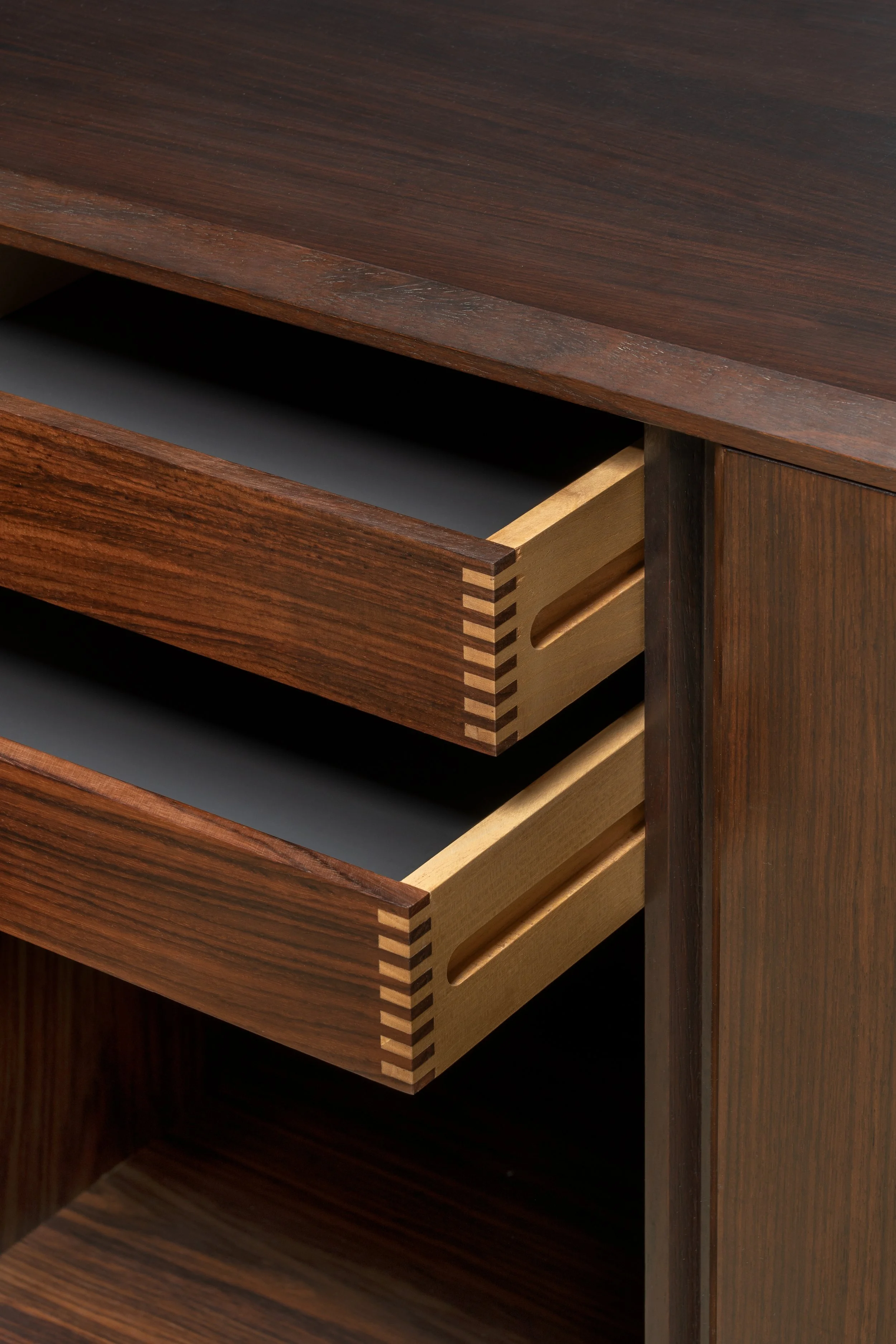 Rosewood sideboard, Italian craftsmanship, 1960s