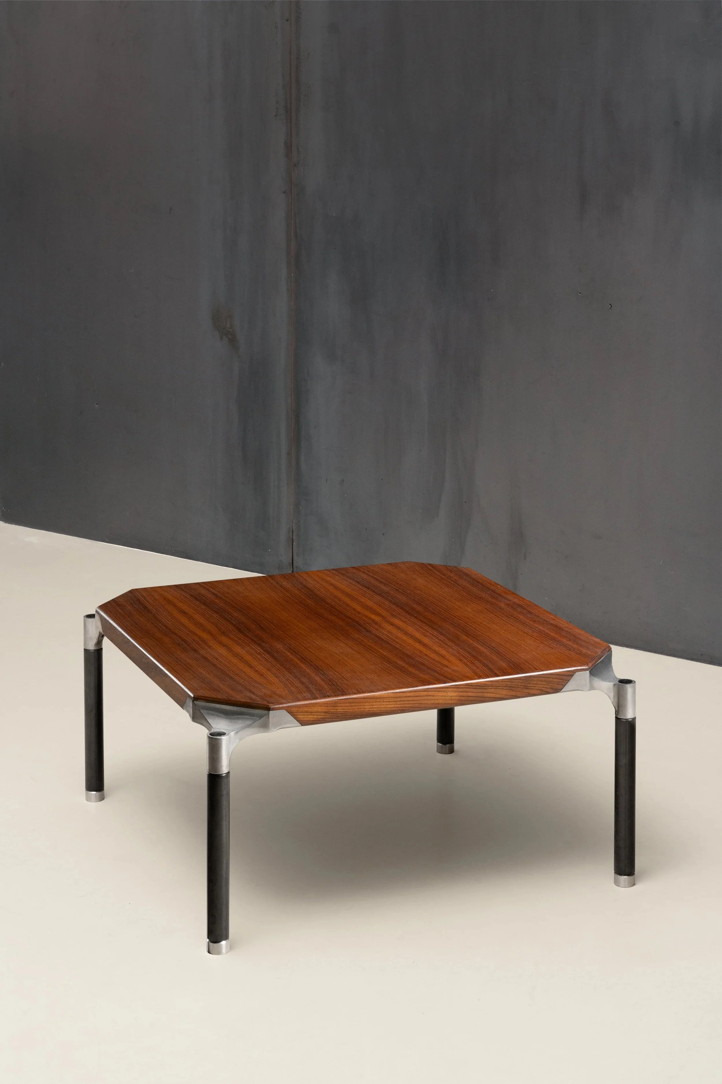 Rosewood coffee table by I. Parisi for Mim, 1970s